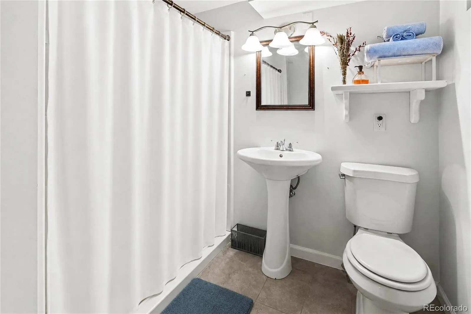 1092 S Iris Street Lakewood CO 80226 | MLS #REC6498157 08042026193431 1600 12