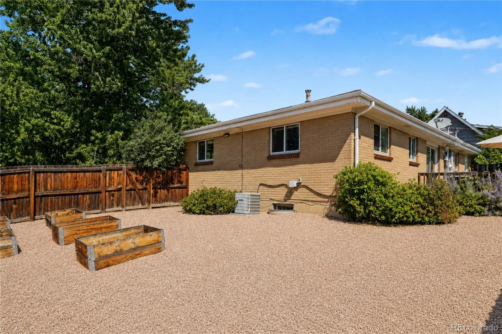 1092 S Iris Street Lakewood CO 80226 | MLS #REC6498157 08042026193431 1600 14