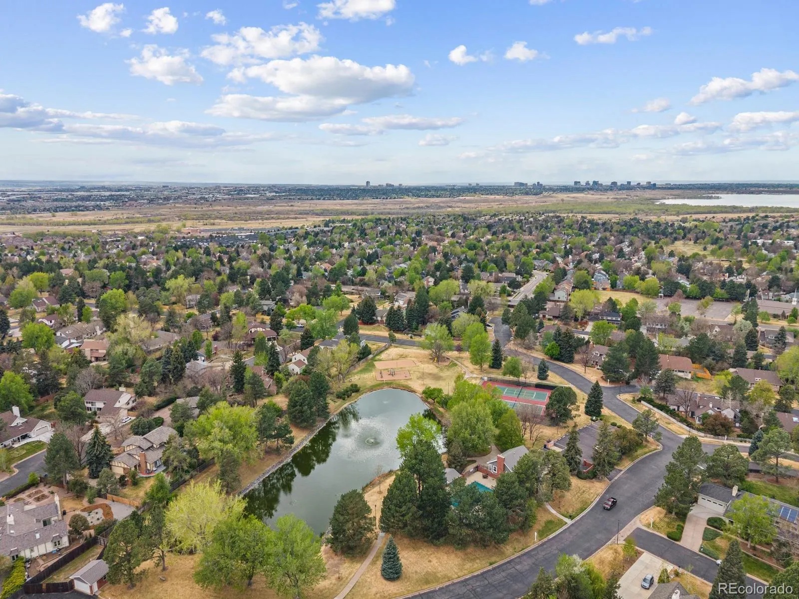 15397 E Saratoga Place Aurora CO 80015 MLS #REC6499303 04292026042113 1600 45