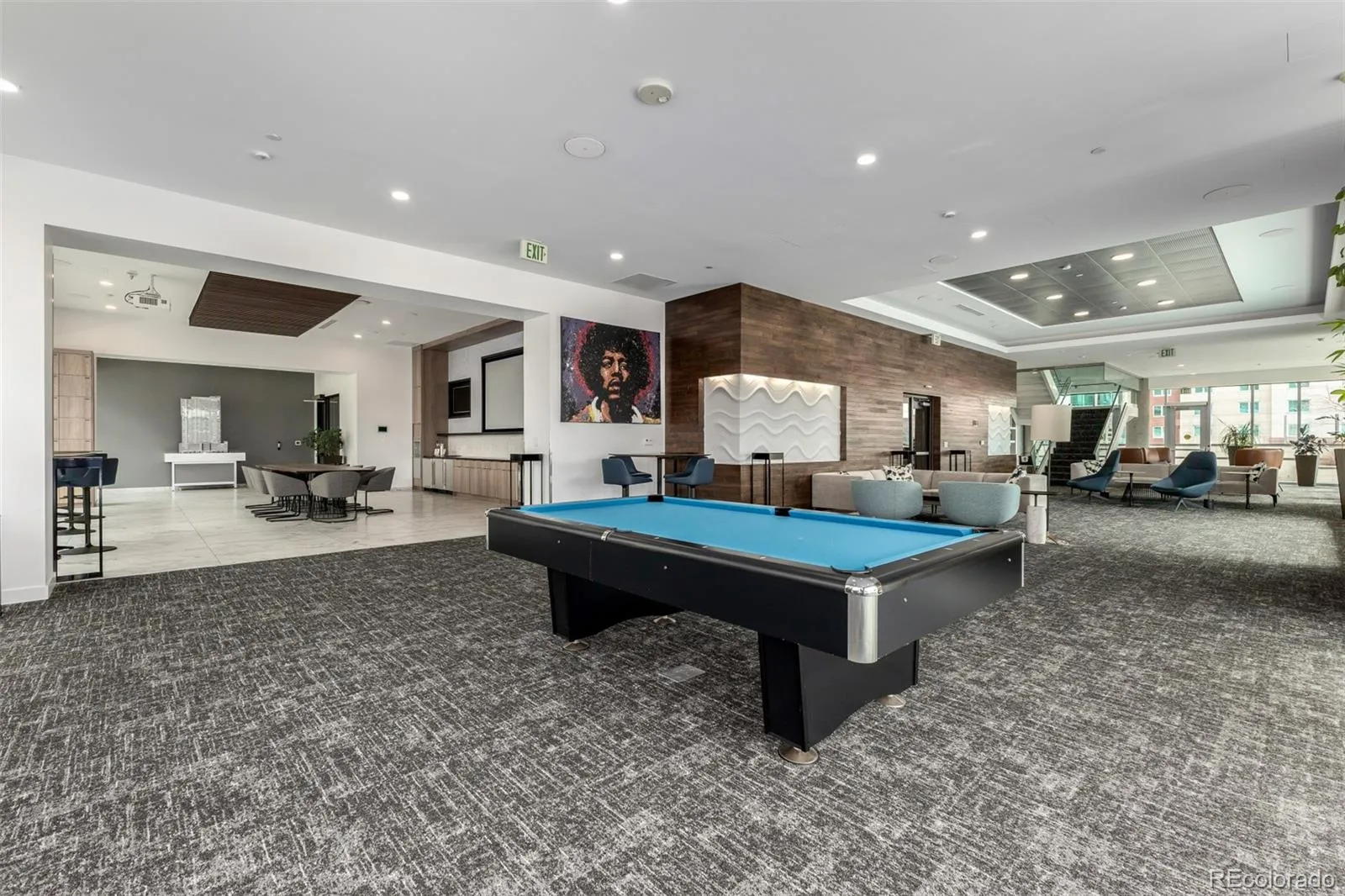 04162026204337 1600 19