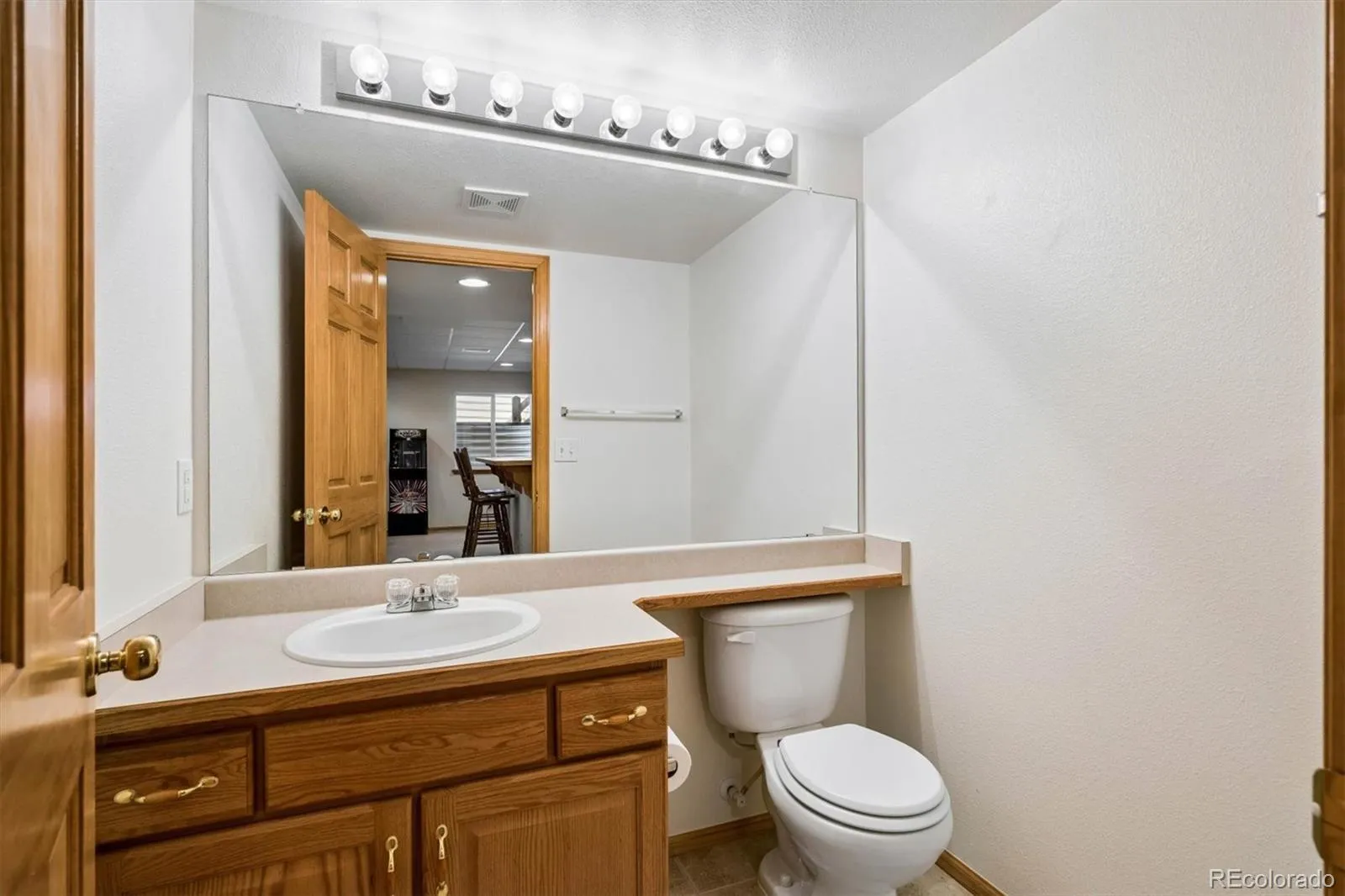 17032 E Aberdeen Drive Aurora CO 80016 MLS #REC6502313 05152026202215 1600 28
