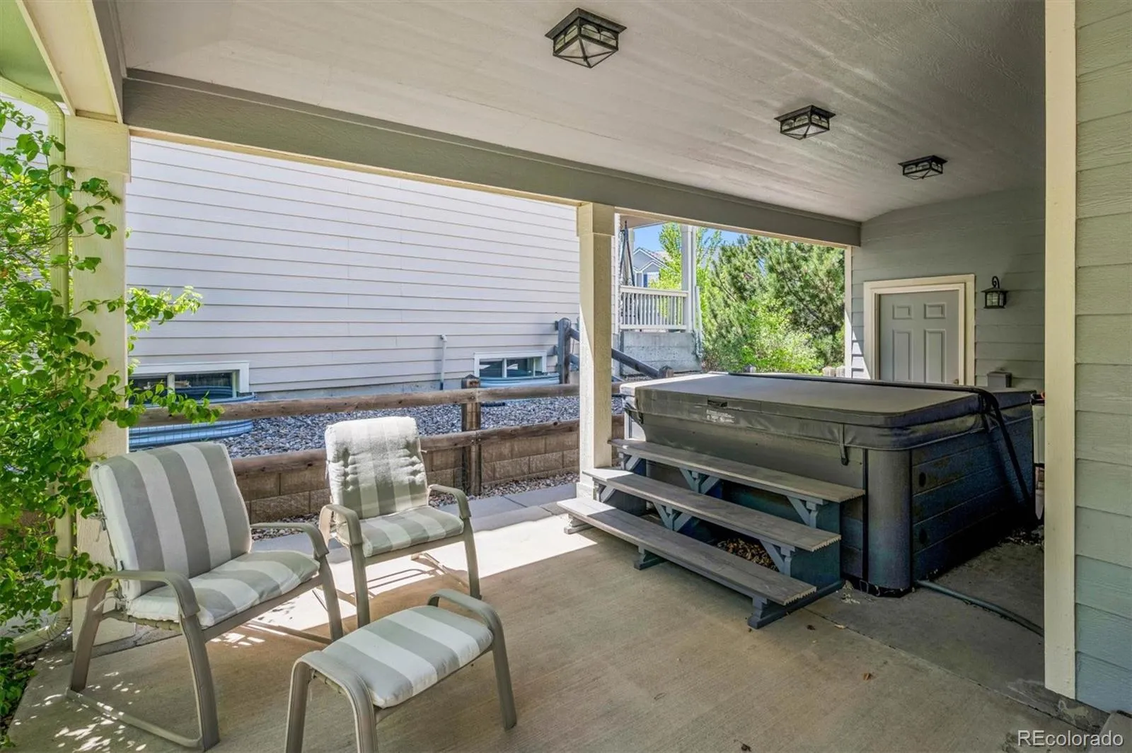 17032 E Aberdeen Drive Aurora CO 80016 MLS #REC6502313 05152026202215 1600 30
