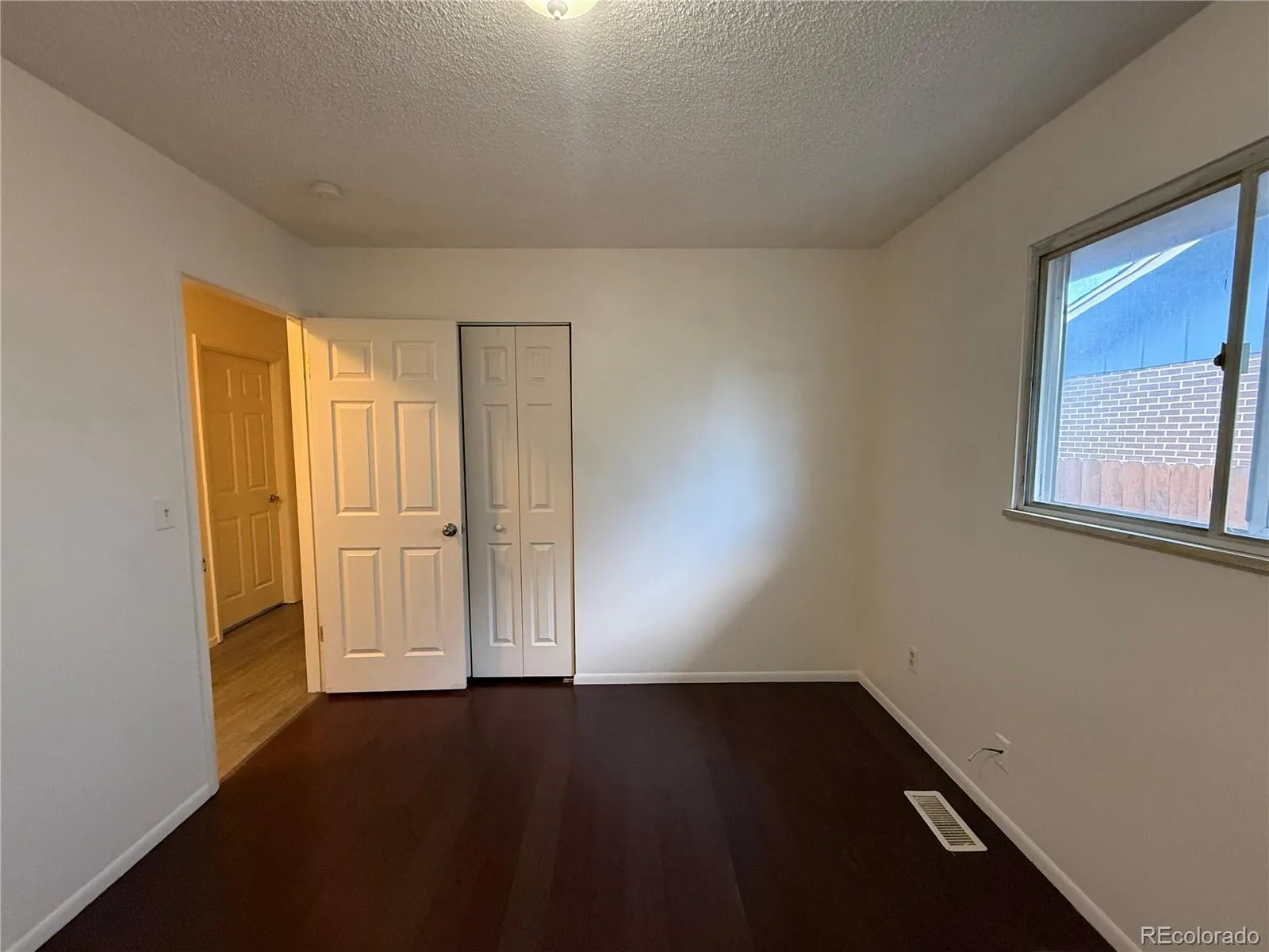 12076 E Montana Place Aurora CO 80012 MLS #REC6503273 05152026211457 1600 11