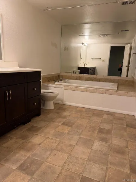 12076 E Montana Place Aurora CO 80012 MLS #REC6503273 05152026211457 800 20