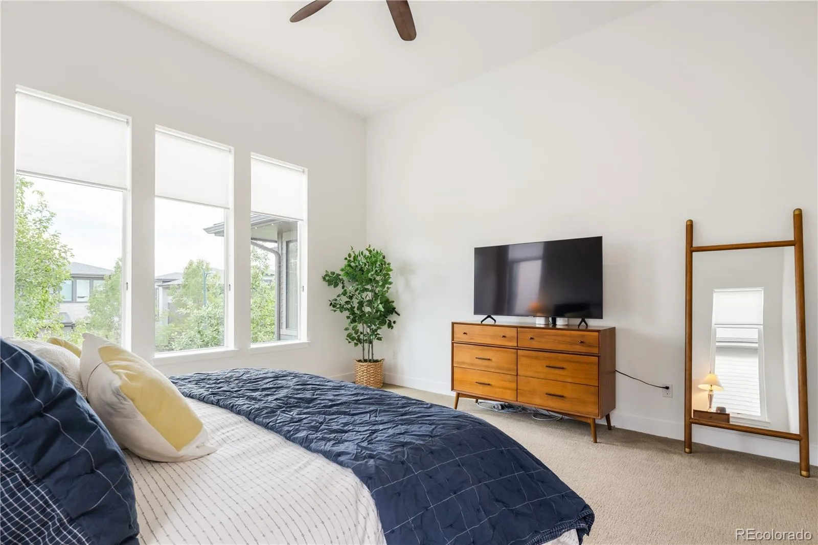 8233 Beekman Place Denver CO 80238 | MLS #REC6503658 08052026052158 1600 21