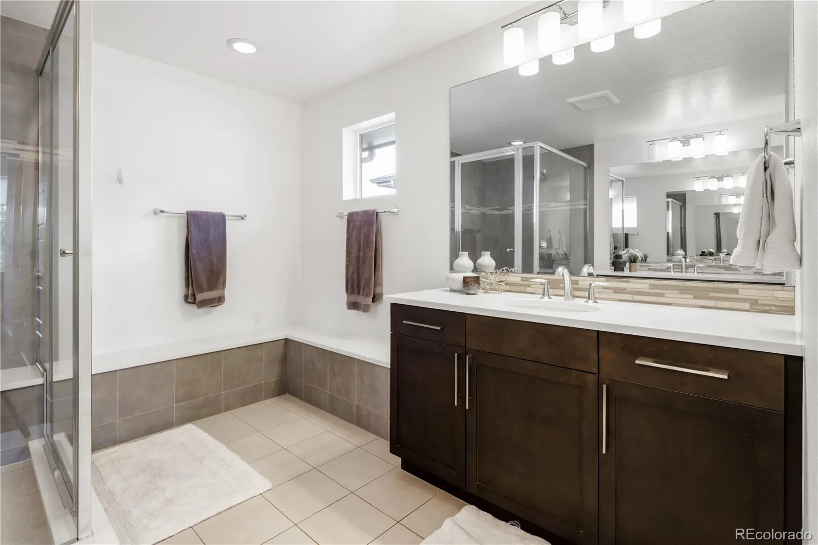 8233 Beekman Place Denver CO 80238 | MLS #REC6503658 08052026052158 1600 23