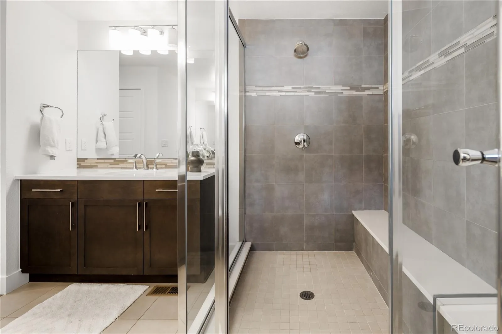 8233 Beekman Place Denver CO 80238 | MLS #REC6503658 08052026052158 1600 24