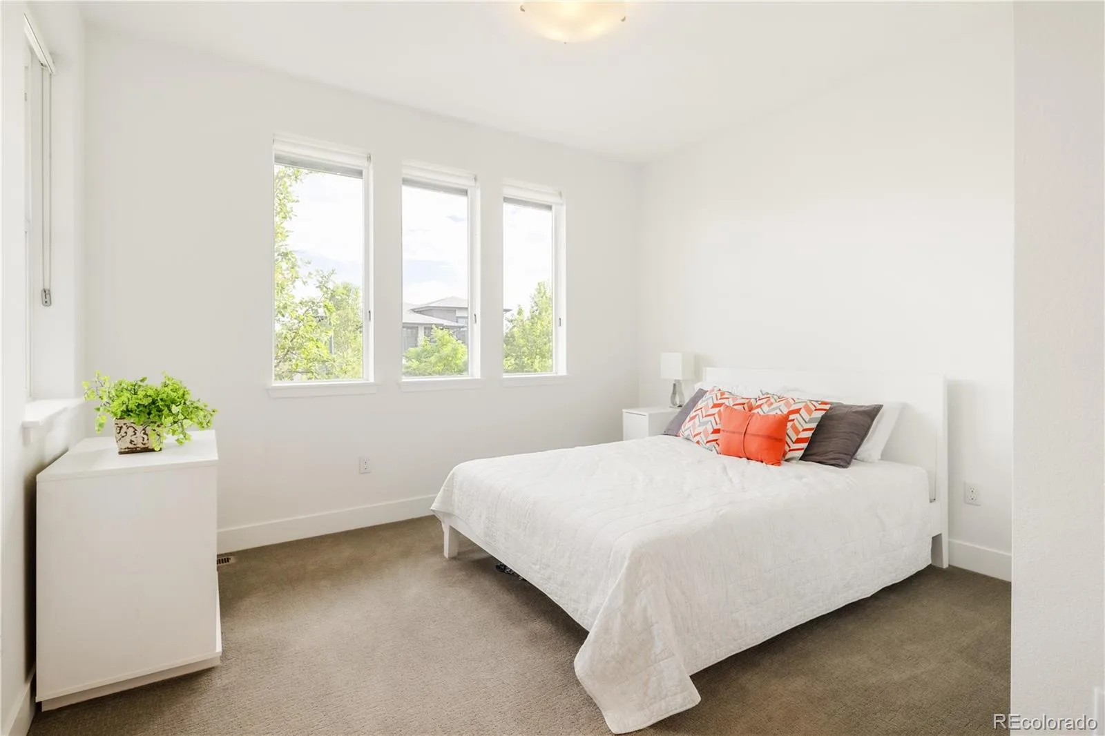 8233 Beekman Place Denver CO 80238 | MLS #REC6503658 08052026052158 1600 26