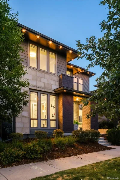 8233 Beekman Place Denver CO 80238 | MLS #REC6503658 08052026052158 800 43