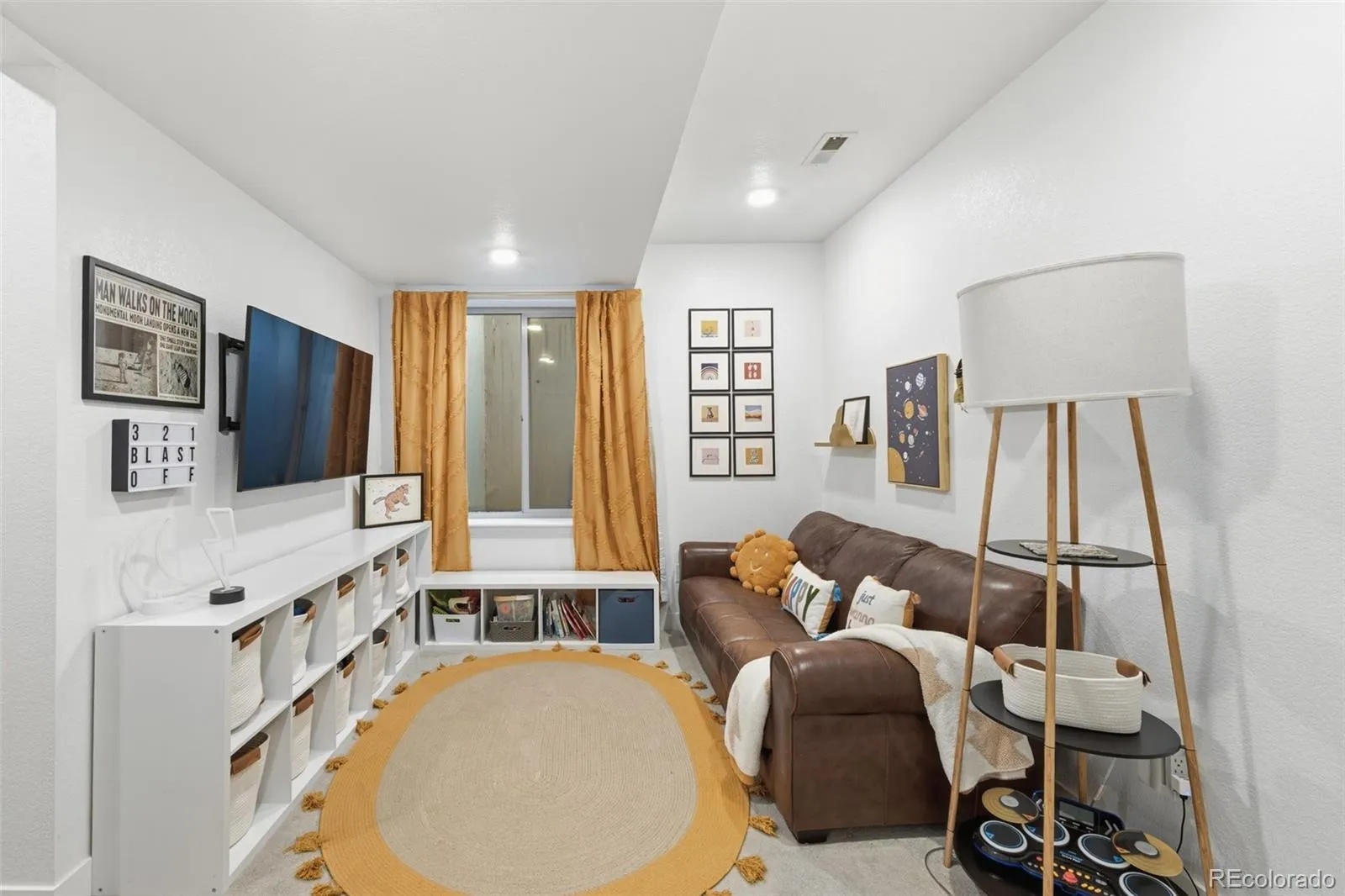 04152026224322 1600 24