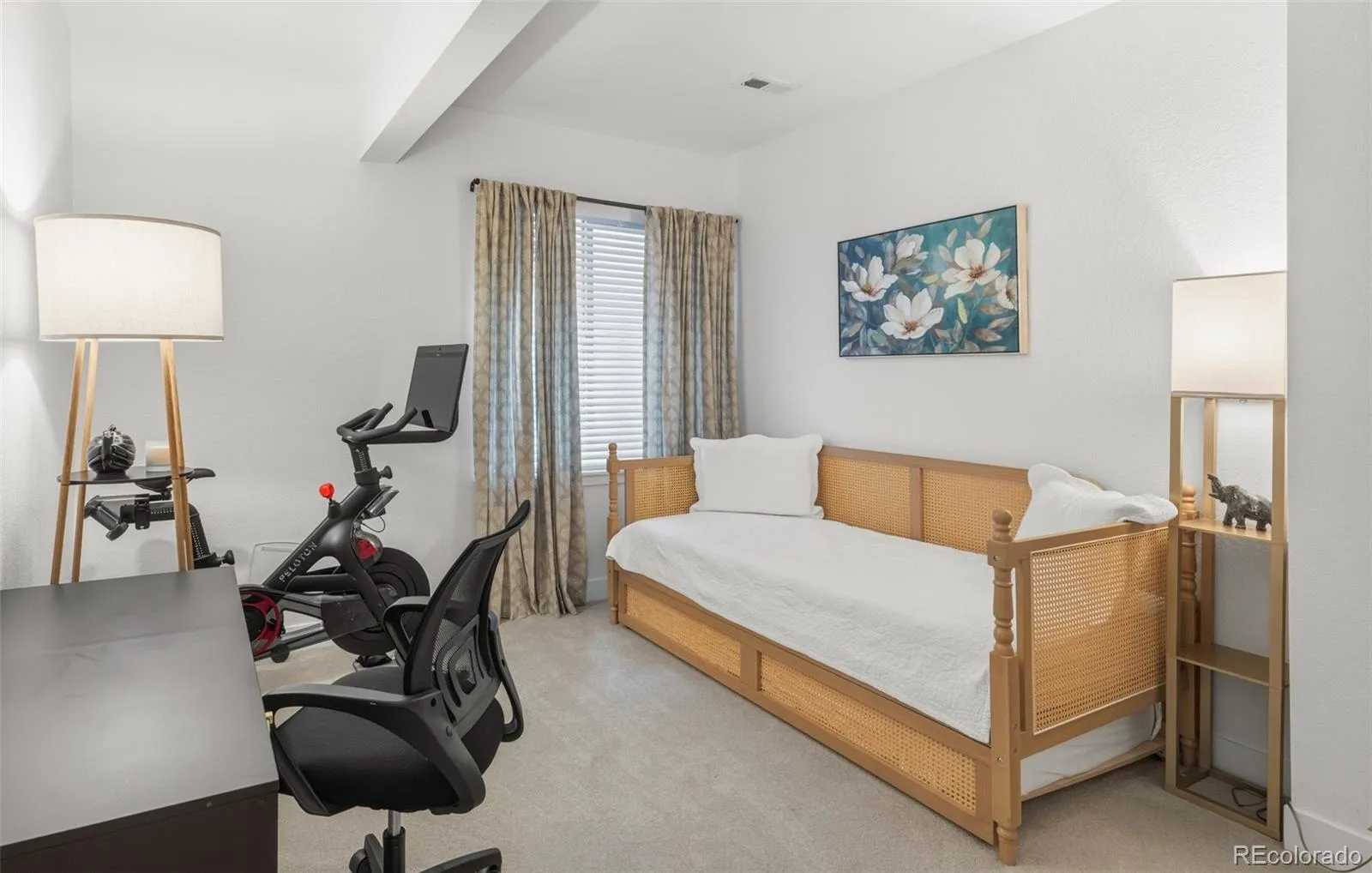 04152026224322 1600 25