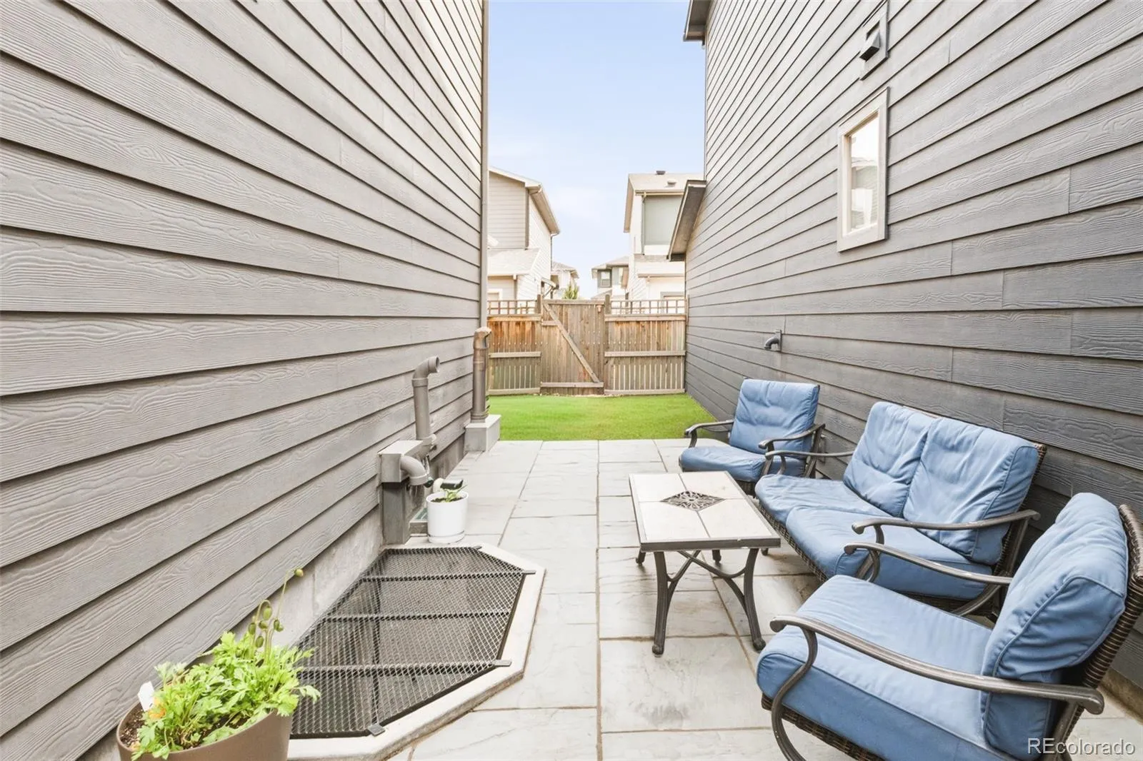 04152026224322 1600 28