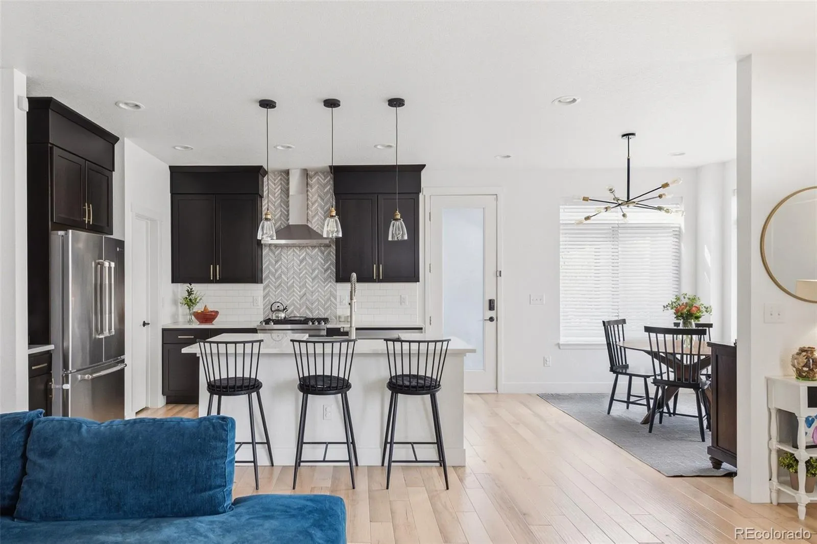 04152026224322 1600 8