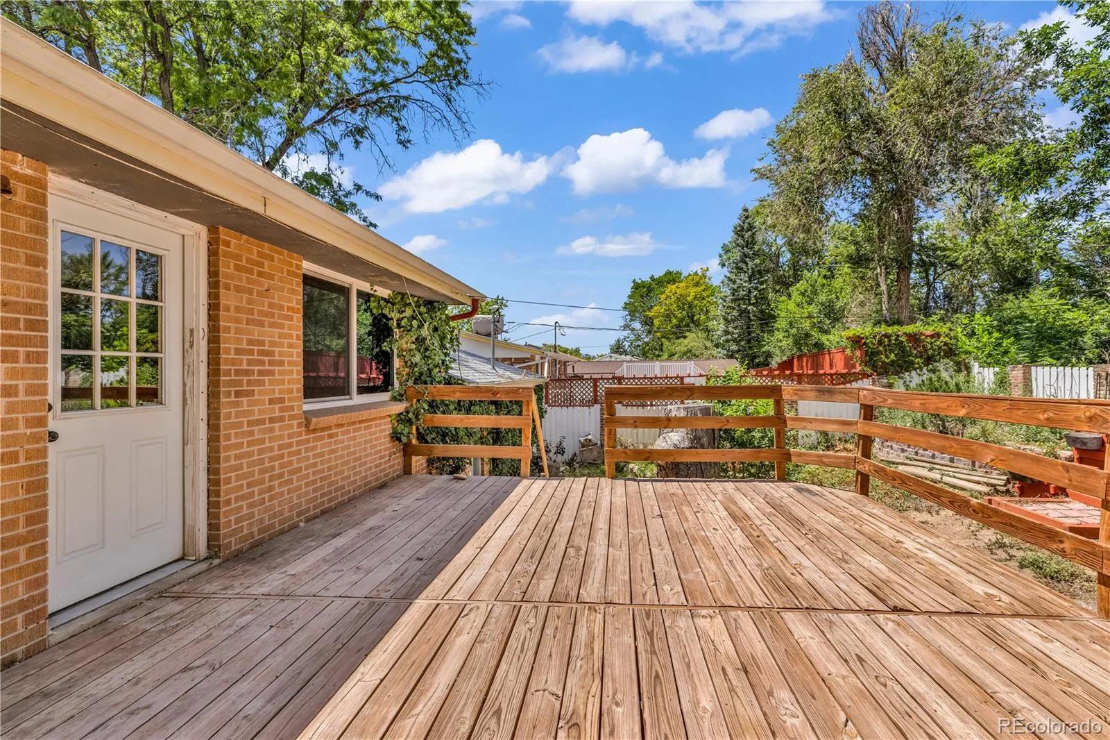 4391 Dixon Drive Westminster CO 80031 MLS #REC6503923 06202026000126 1600 19