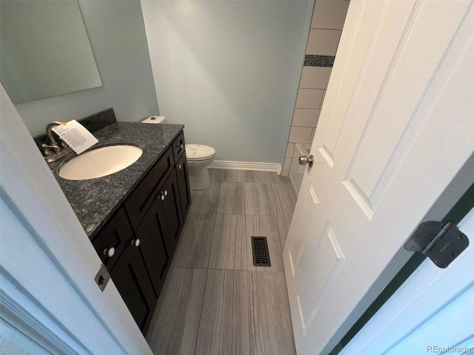 1663 S Blackhawk Way #A Aurora CO 80012 | MLS #REC6507823 08252026164025 1600 24