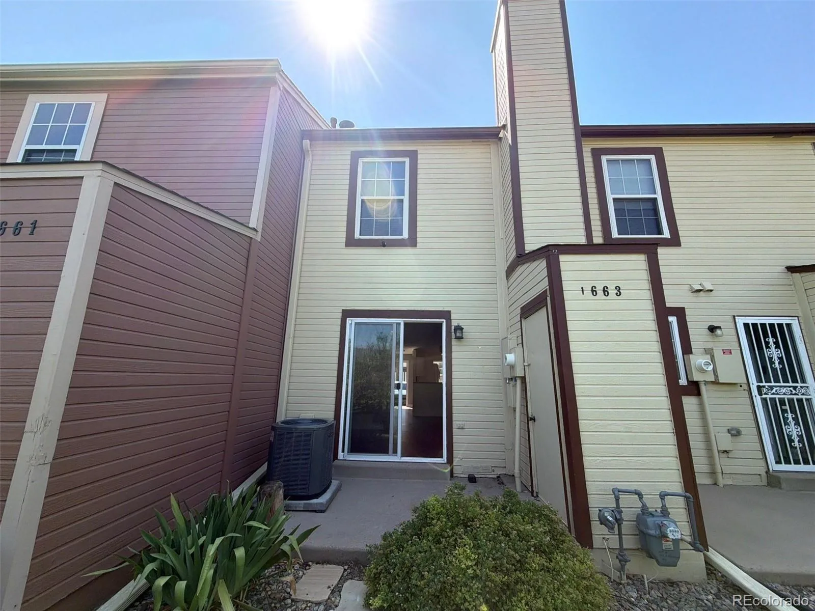 1663 S Blackhawk Way #A Aurora CO 80012 | MLS #REC6507823 08252026164025 1600 27