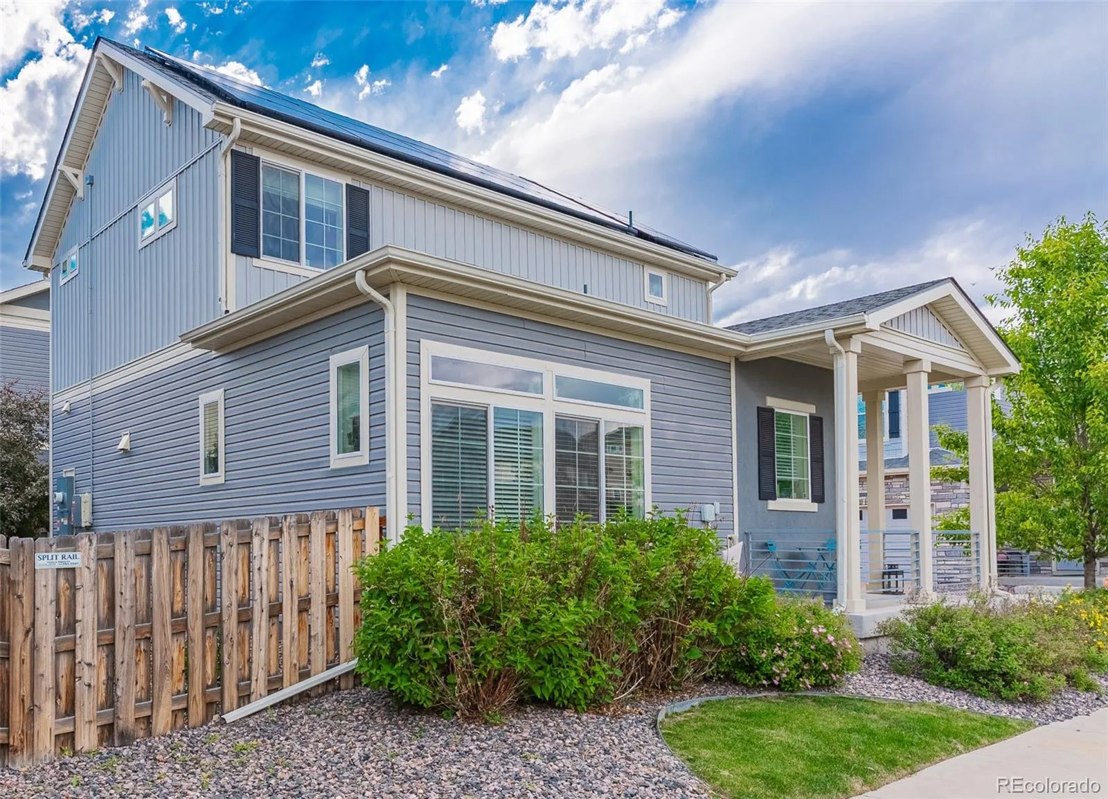 211 S Oak Hill Street Aurora CO 80018 | MLS #REC6508651 07312026172235 1600 4