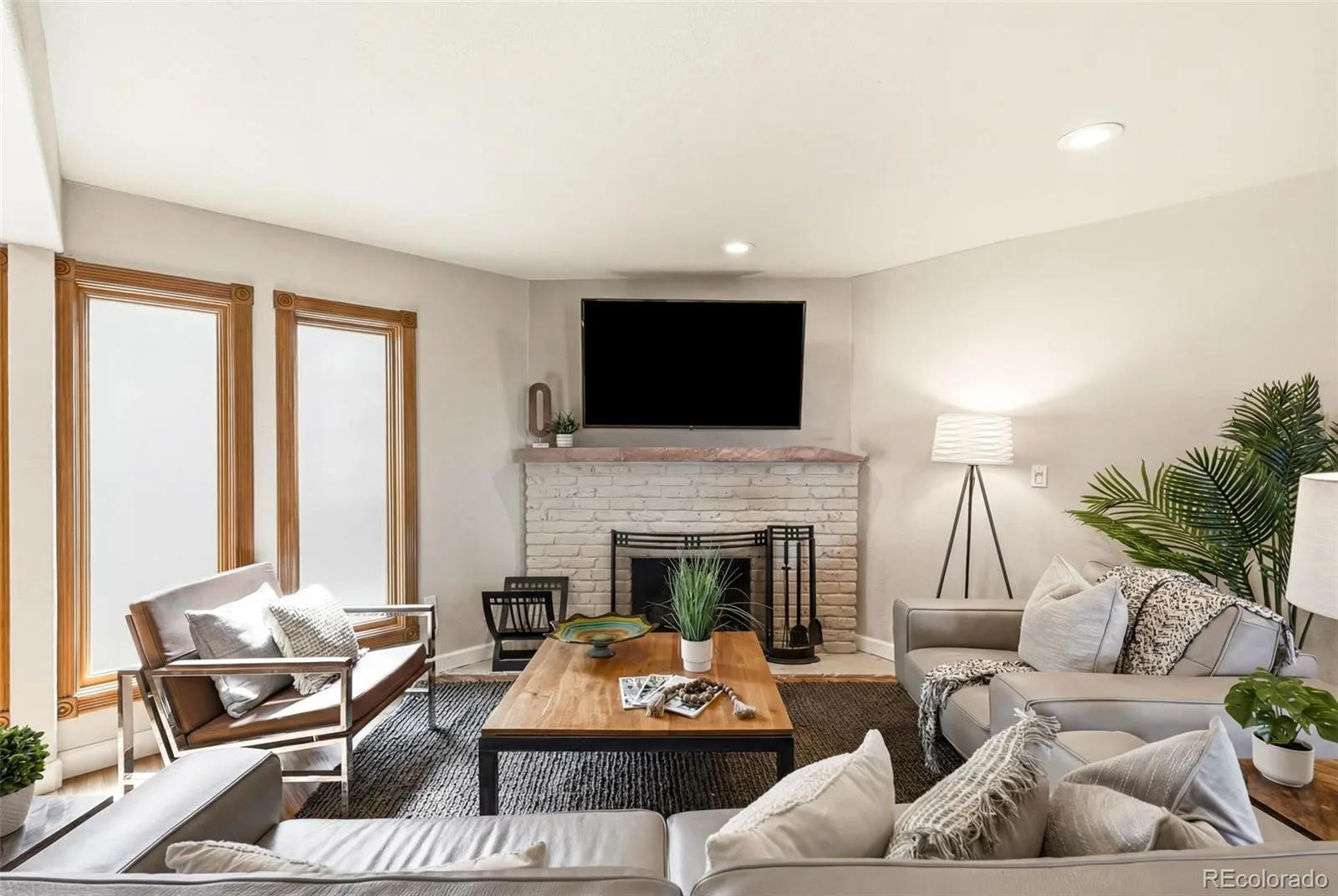 6846 Surrey Trail Littleton CO 80125 | MLS #REC6508670 07142026194709 1600 13