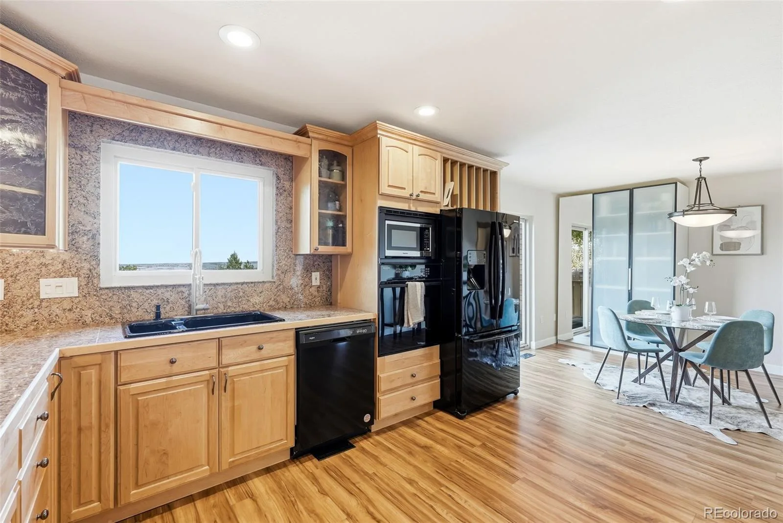 6846 Surrey Trail Littleton CO 80125 | MLS #REC6508670 07142026194709 1600 20