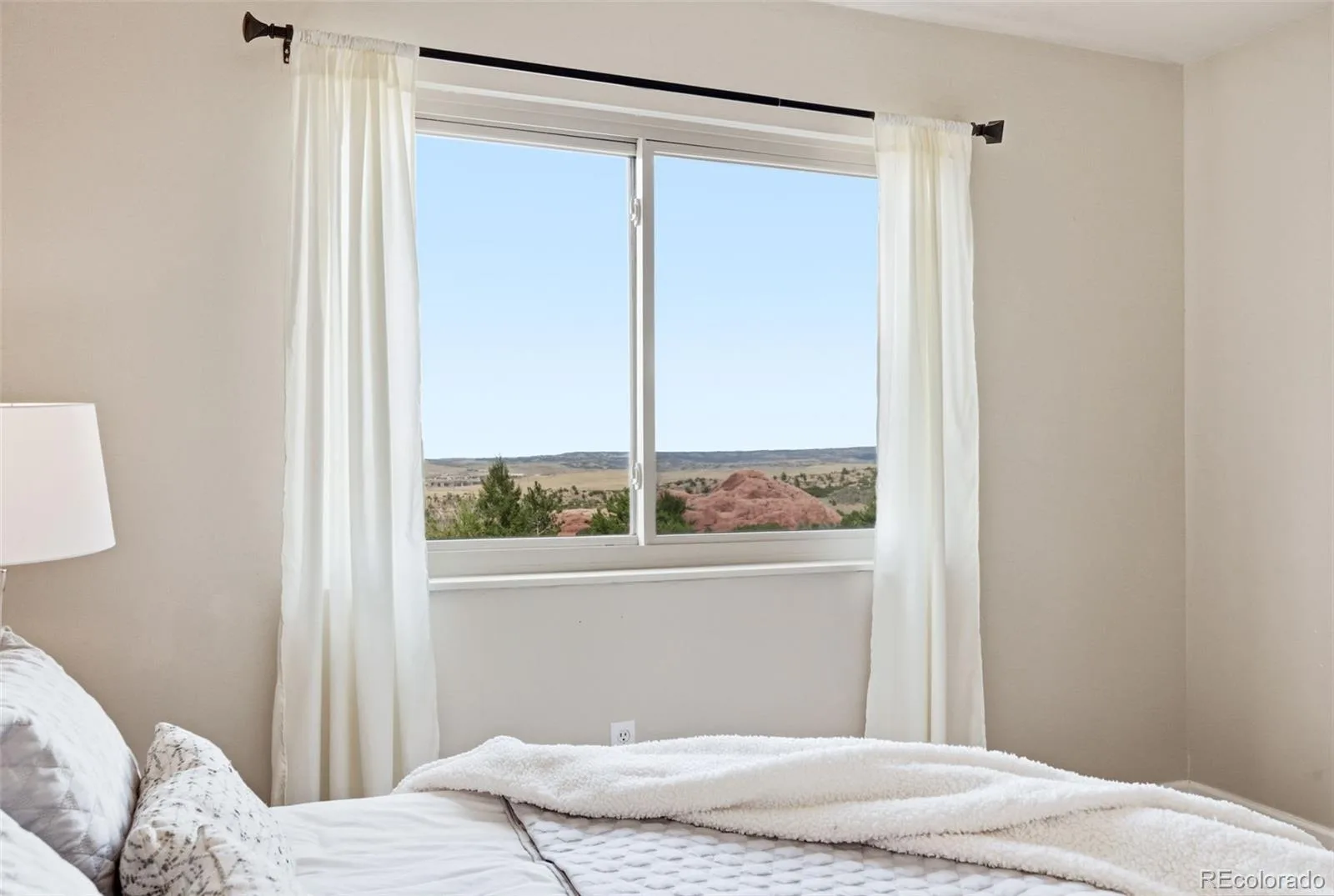 6846 Surrey Trail Littleton CO 80125 | MLS #REC6508670 07142026194709 1600 3