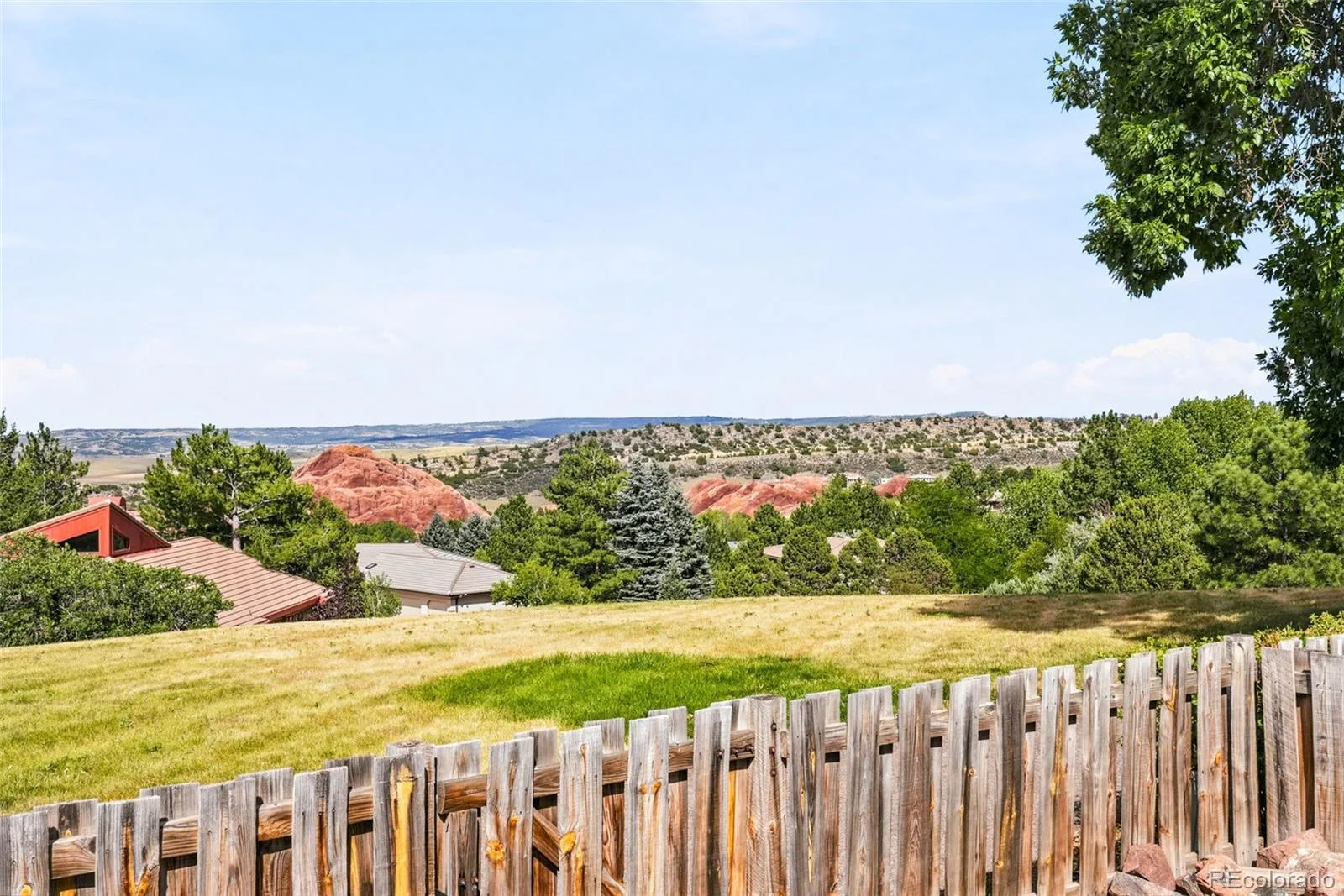 6846 Surrey Trail Littleton CO 80125 | MLS #REC6508670 07142026194709 1600 42