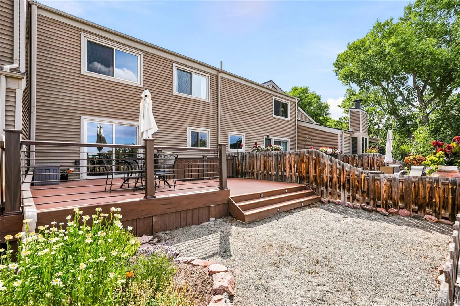 6846 Surrey Trail Littleton CO 80125 | MLS #REC6508670 07142026194709 1600 46