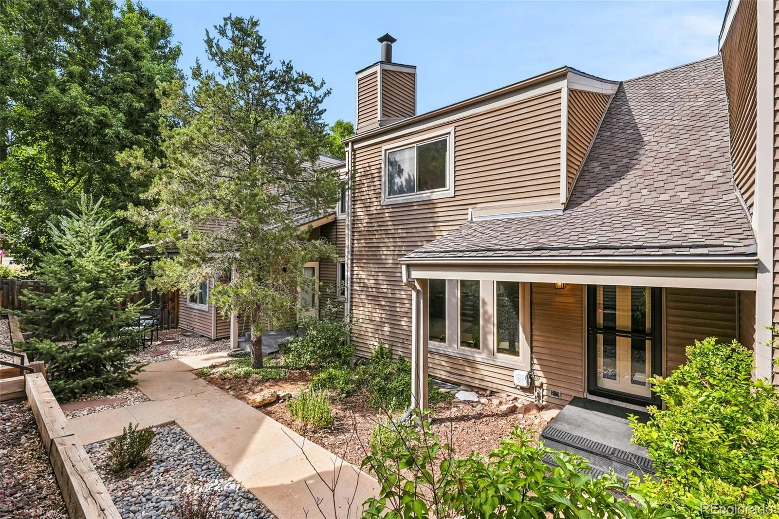 6846 Surrey Trail Littleton CO 80125 | MLS #REC6508670 07142026194709 1600 5