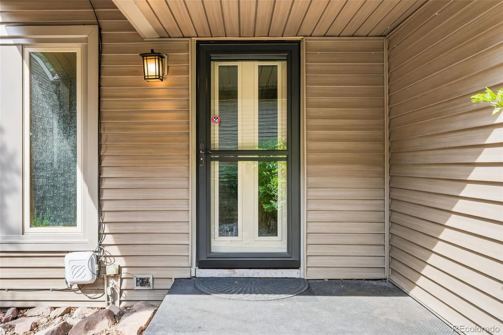 6846 Surrey Trail Littleton CO 80125 | MLS #REC6508670 07142026194709 1600 6