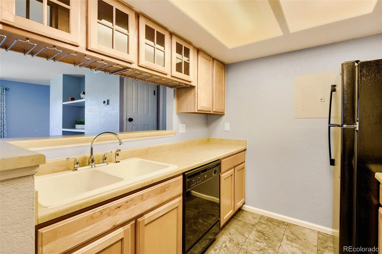9283 E Arbor Circle #F Englewood CO 80111 MLS #REC6511148 06132026192453 1600 3