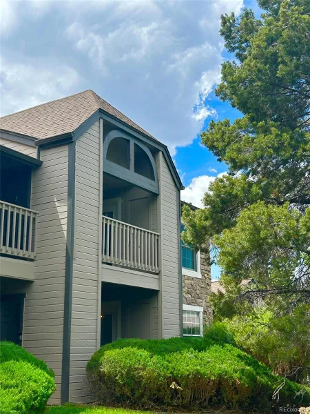 9283 E Arbor Circle #F Englewood CO 80111 MLS #REC6511148 06132026192453 800 8