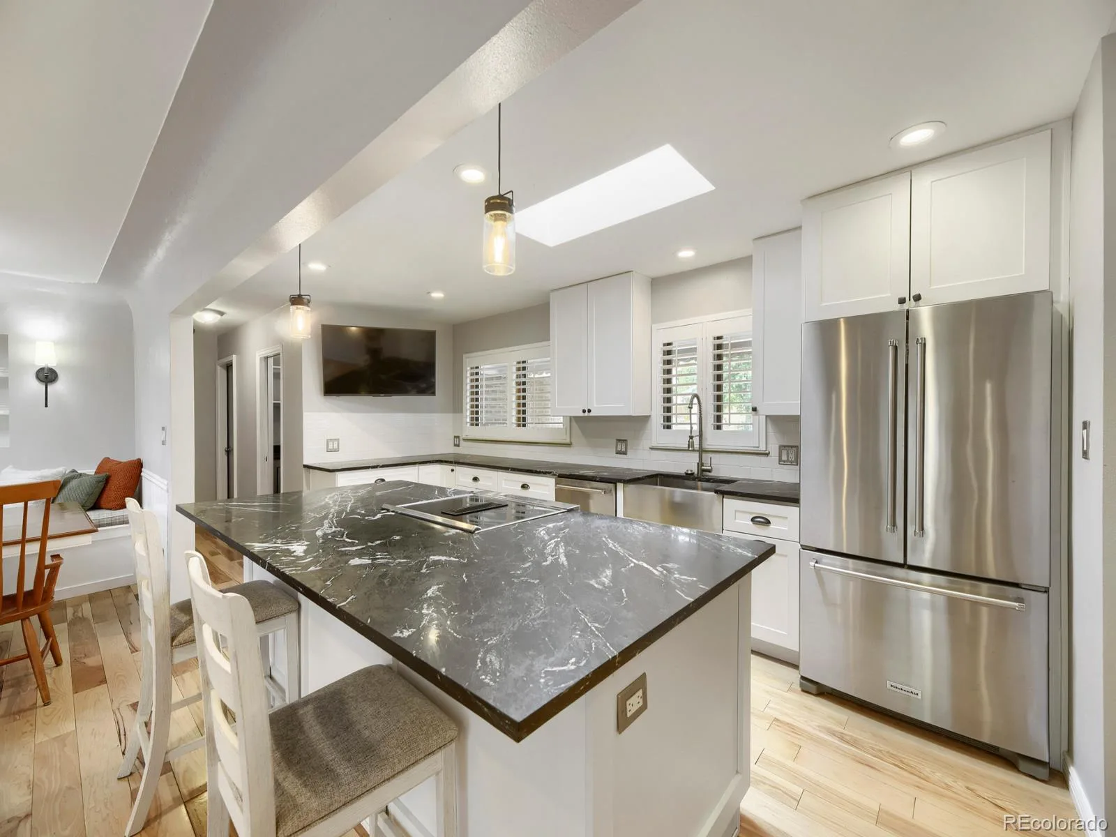 6305 S Valleyview Street Littleton CO 80120 MLS #REC6511641 07082026222500 1600 11