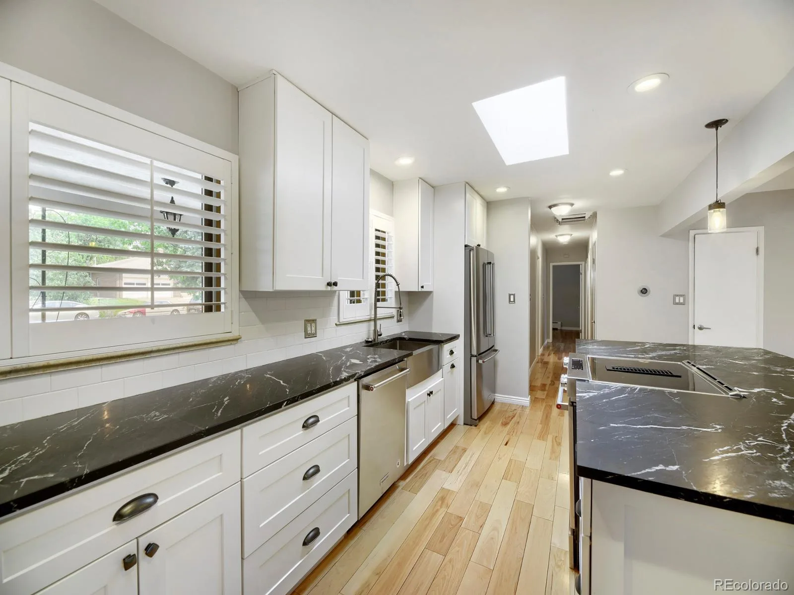 6305 S Valleyview Street Littleton CO 80120 MLS #REC6511641 07082026222500 1600 12