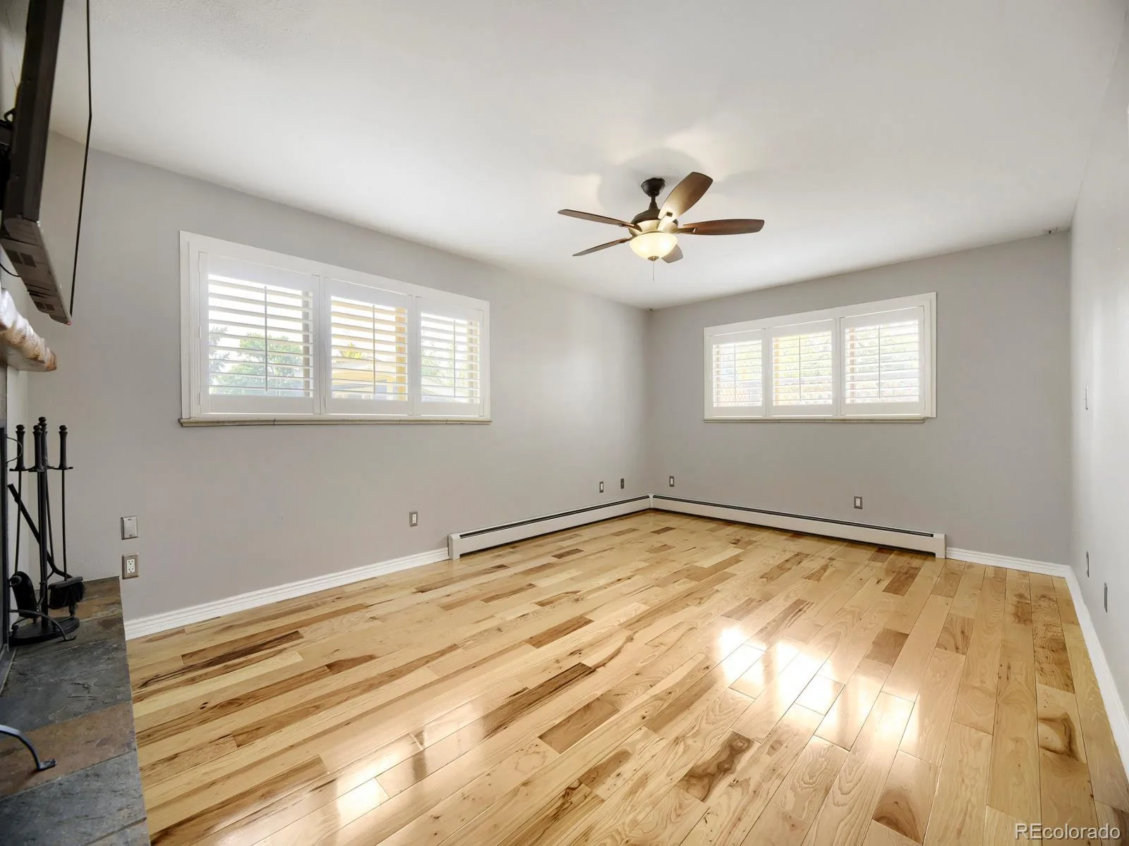 6305 S Valleyview Street Littleton CO 80120 MLS #REC6511641 07082026222500 1600 7