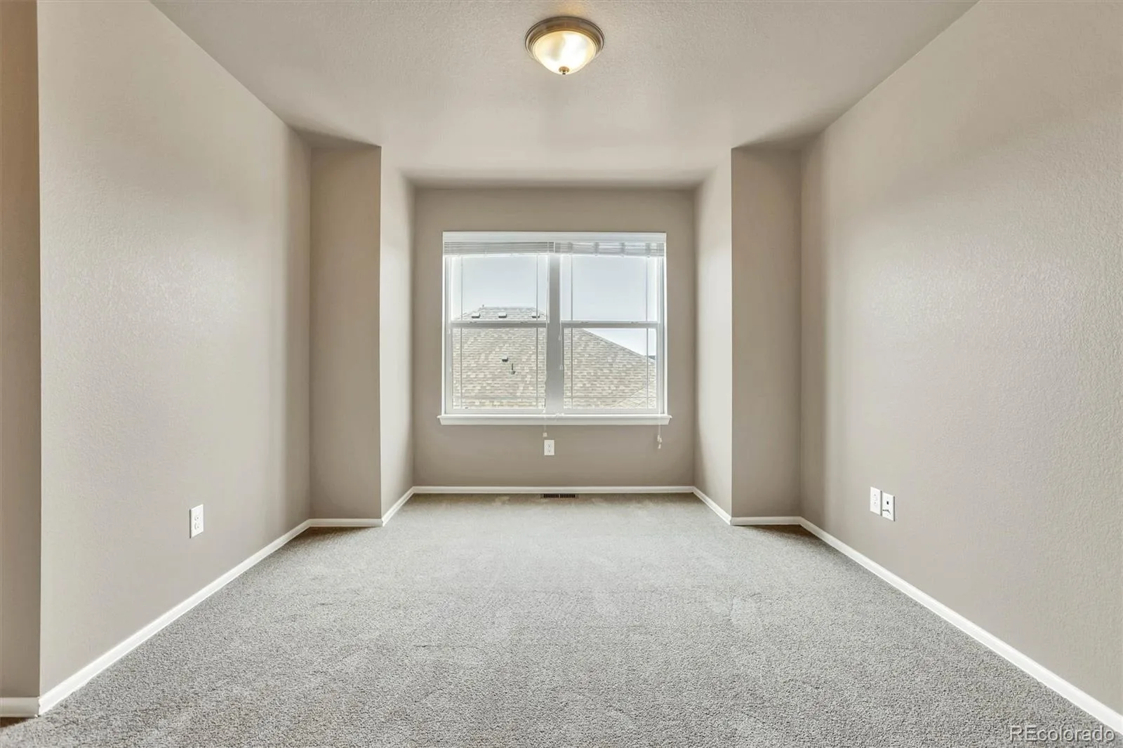 22426 E Layton Circle Aurora CO 80015 | MLS #REC6511993 07312026175449 1600 14