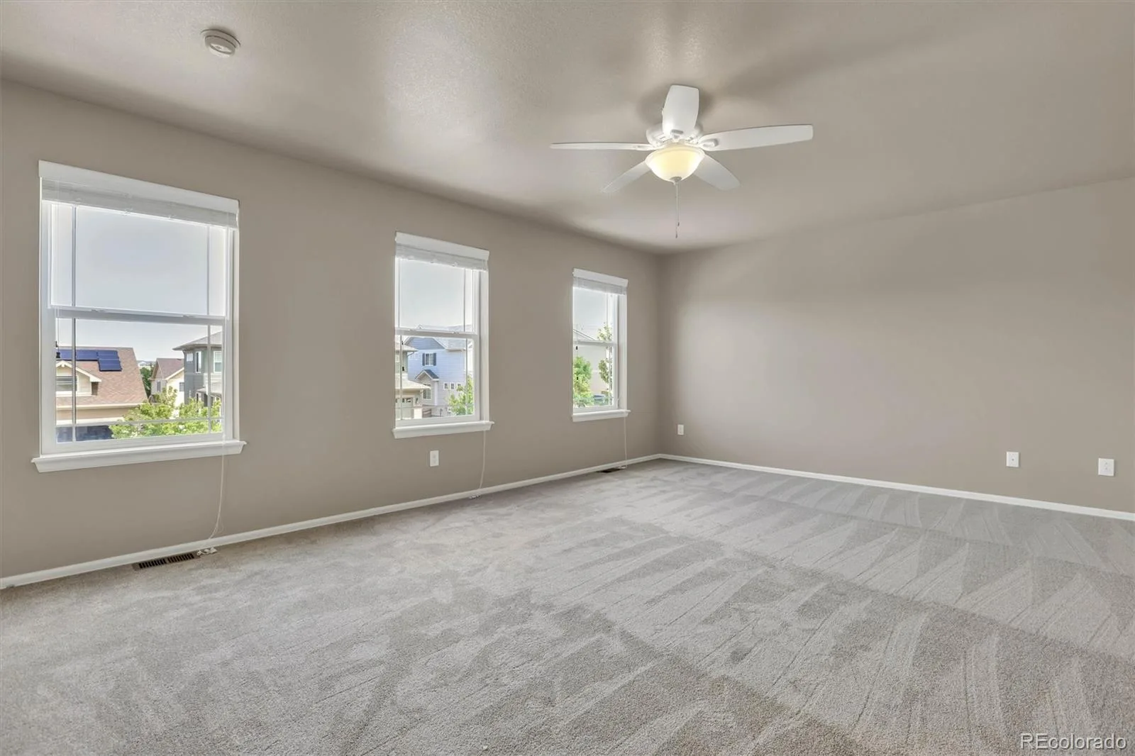 22426 E Layton Circle Aurora CO 80015 | MLS #REC6511993 07312026175449 1600 16