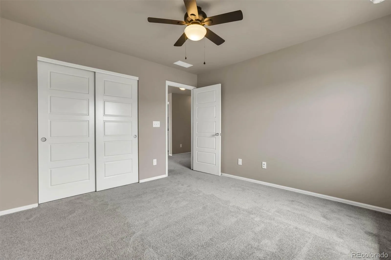 22426 E Layton Circle Aurora CO 80015 | MLS #REC6511993 07312026175449 1600 23