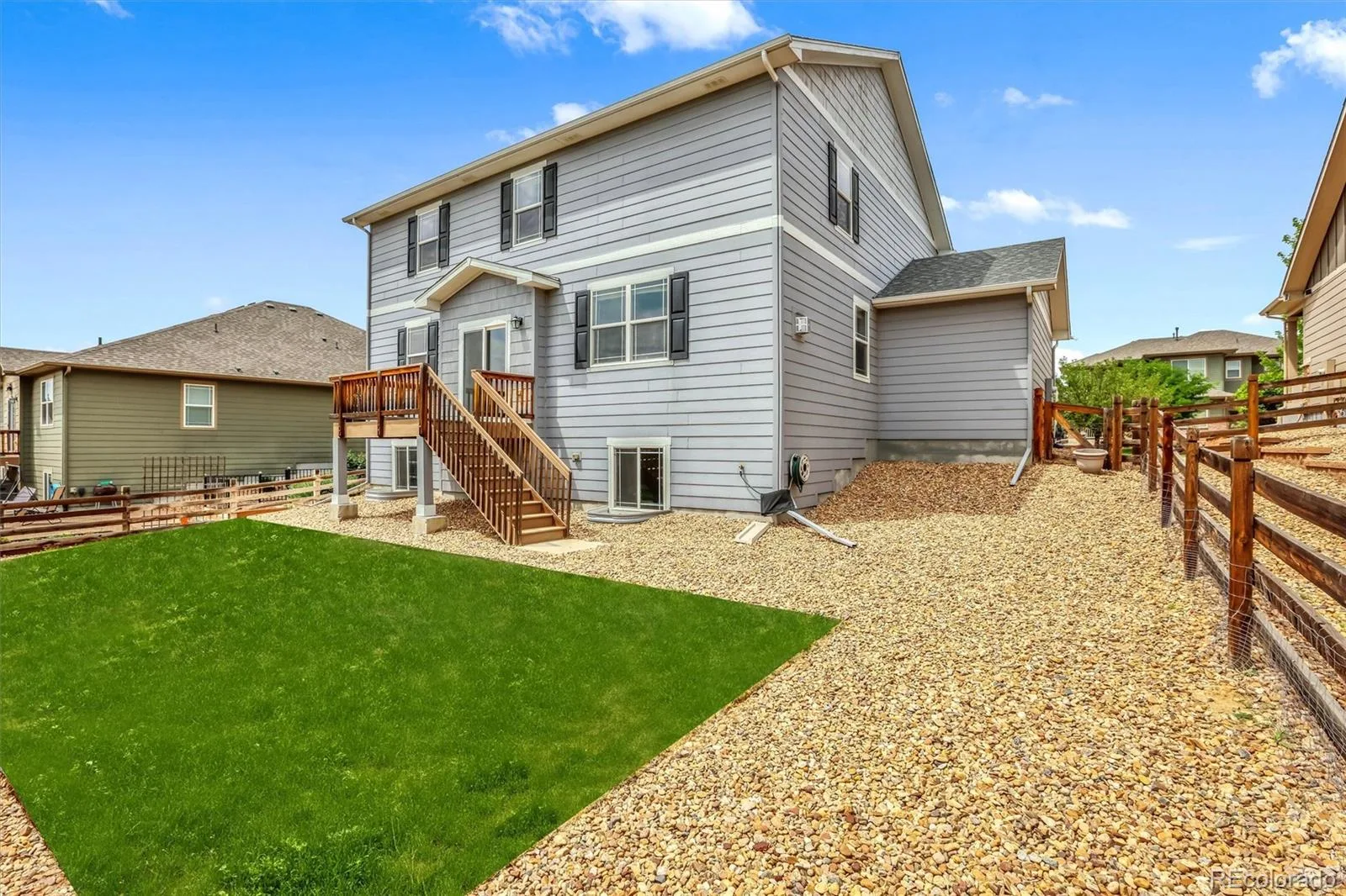 22426 E Layton Circle Aurora CO 80015 | MLS #REC6511993 07312026175449 1600 36