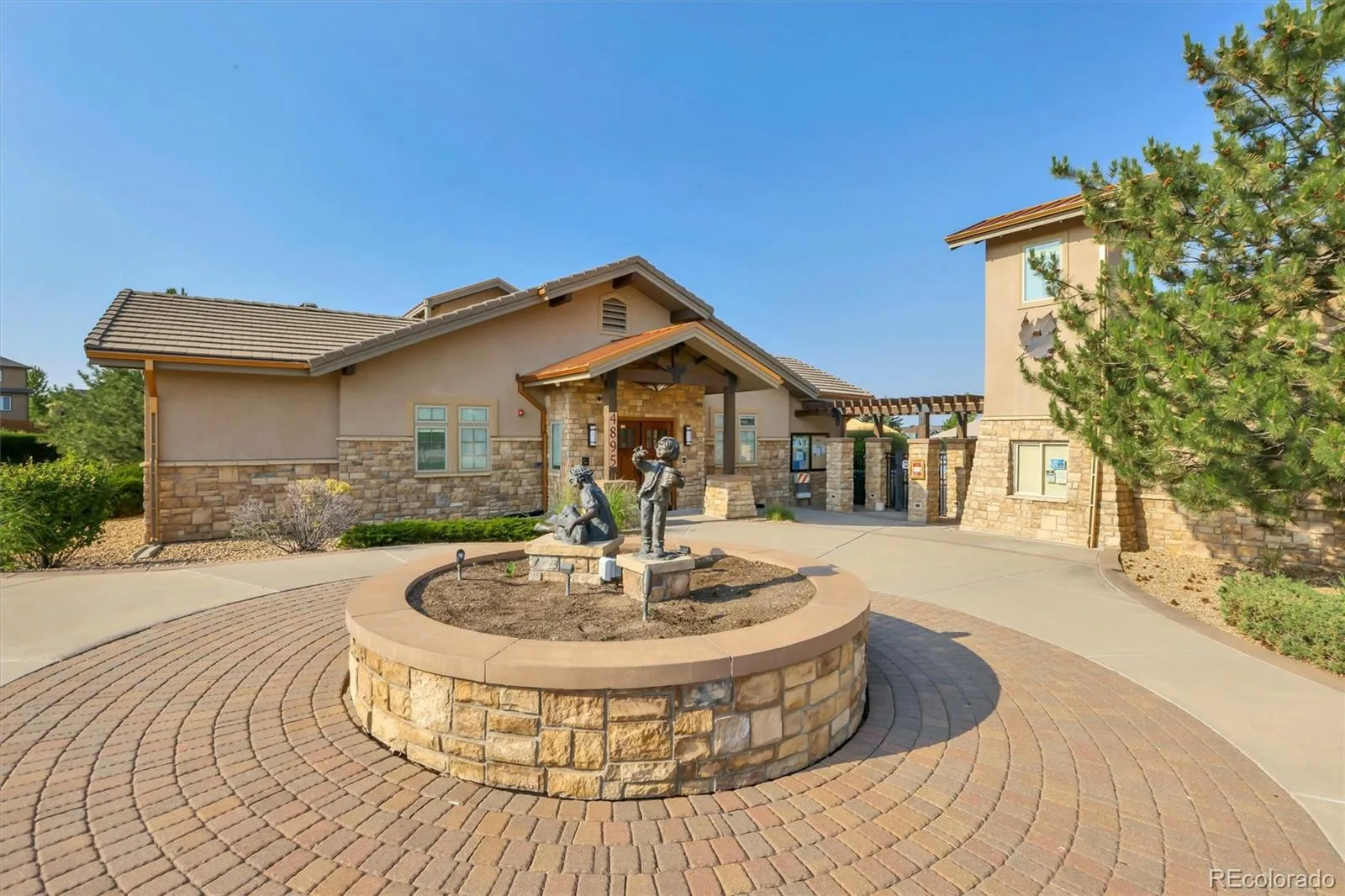 22426 E Layton Circle Aurora CO 80015 | MLS #REC6511993 07312026175449 1600 40
