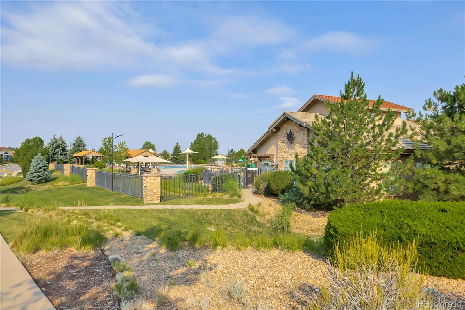 22426 E Layton Circle Aurora CO 80015 | MLS #REC6511993 07312026175449 1600 41