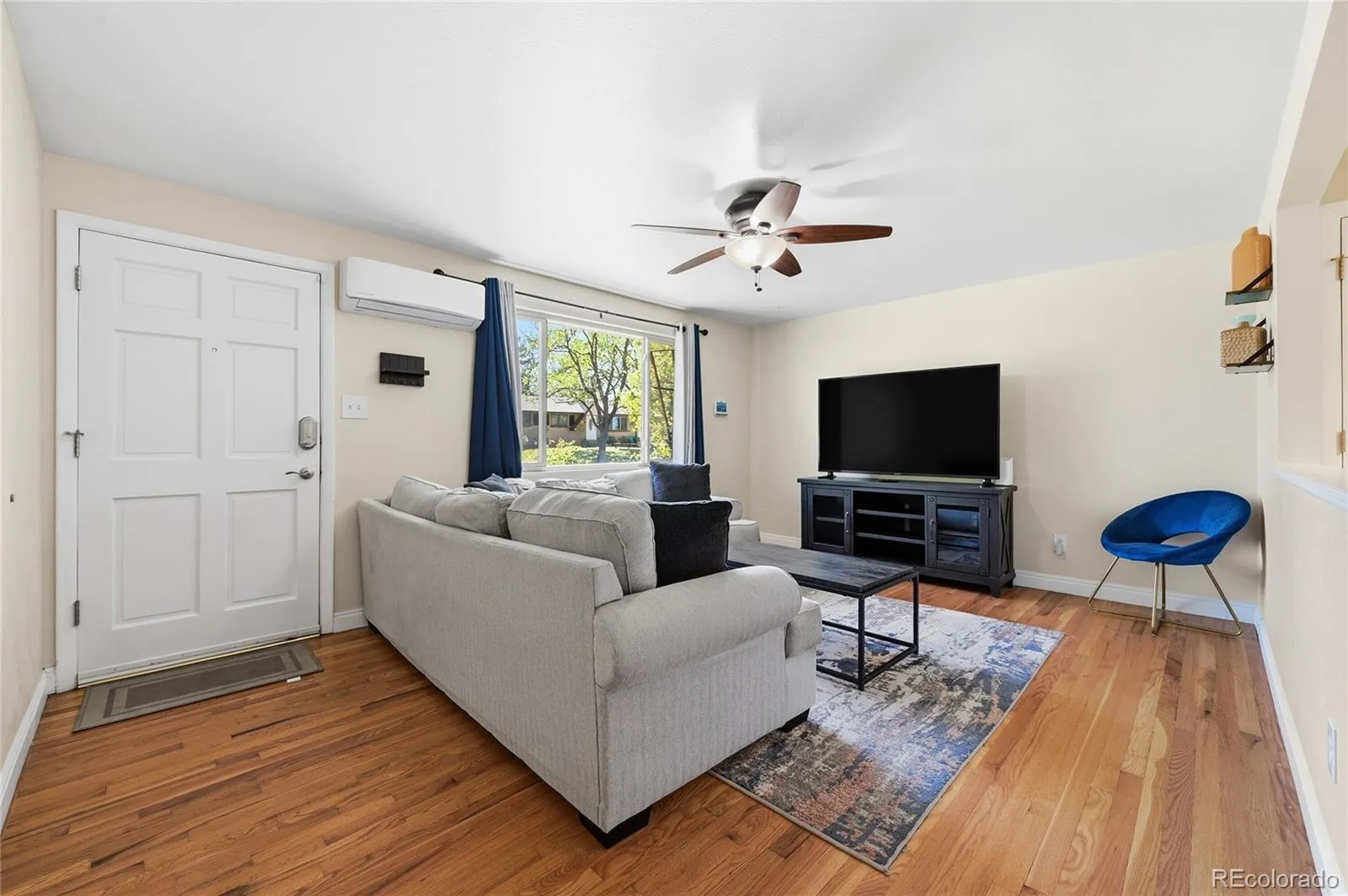 681 S Quari Street Aurora CO 80012 MLS #REC6514336 04212026002924 1600 4