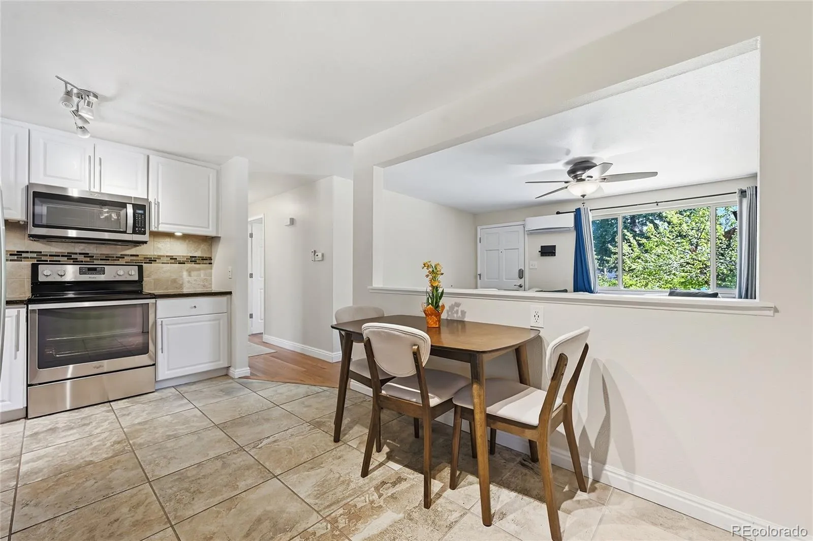 681 S Quari Street Aurora CO 80012 MLS #REC6514336 04212026002924 1600 9