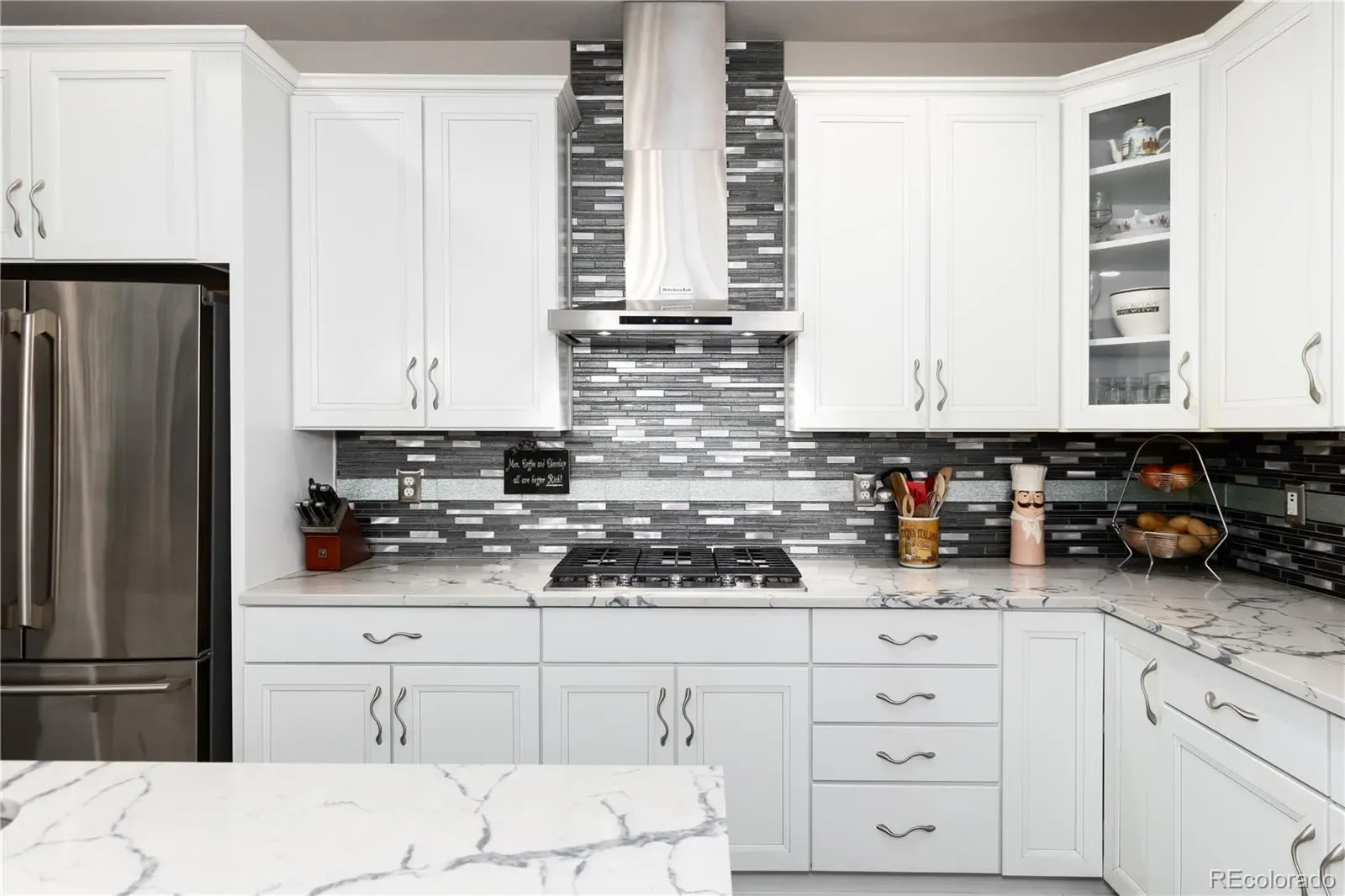 03272026001327 1600 19