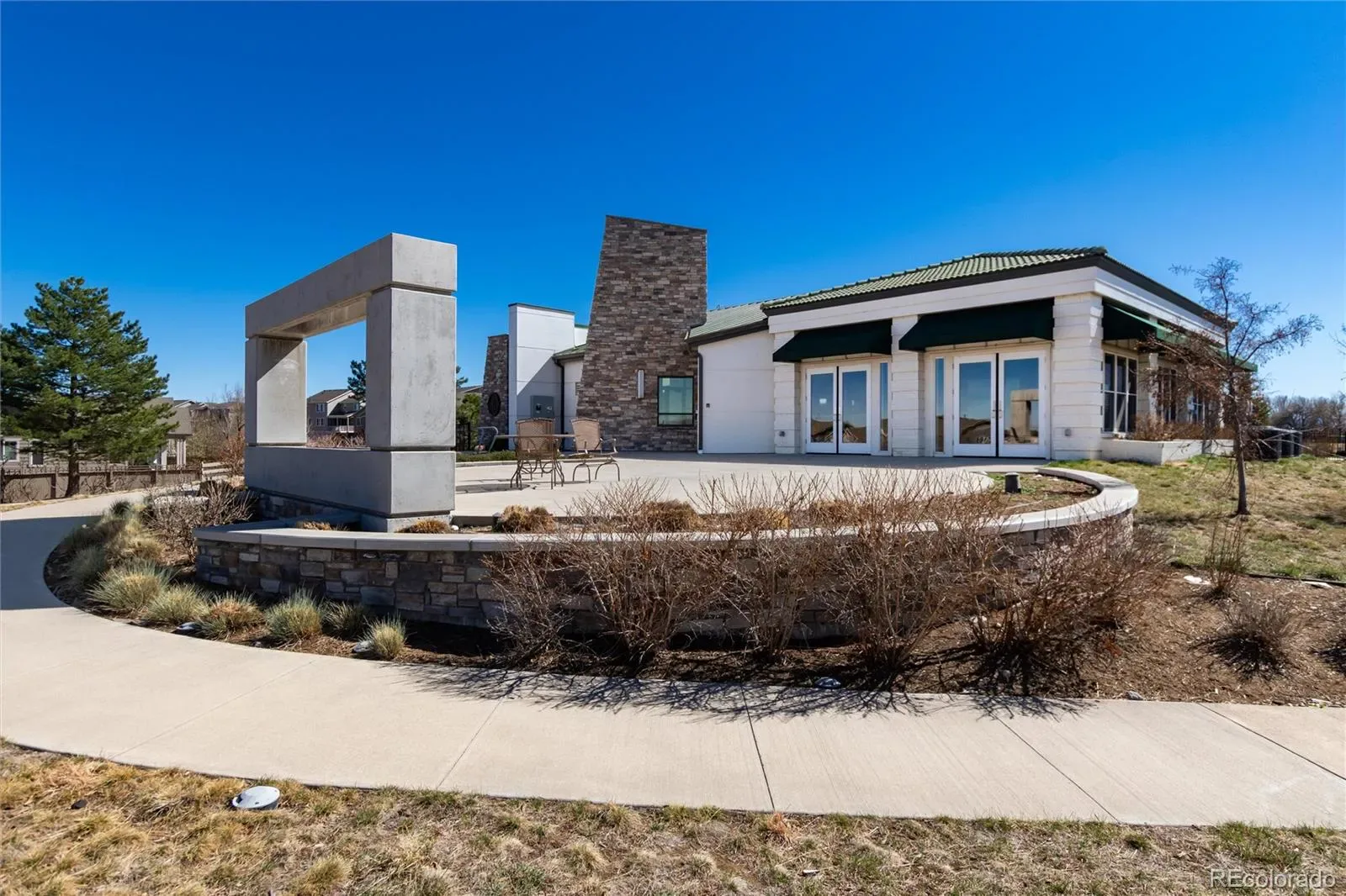 03272026001327 1600 44