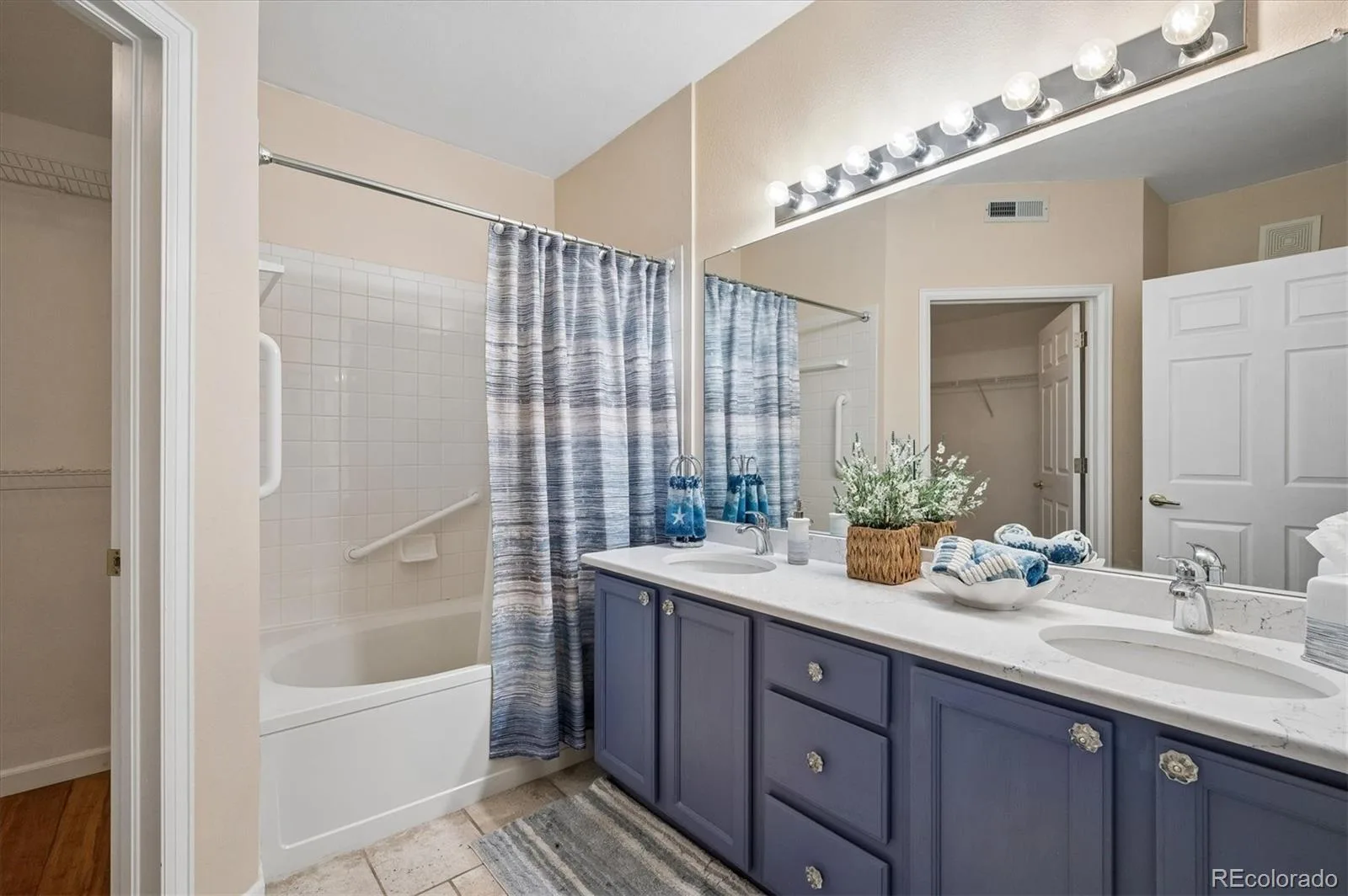2800 W Centennial Drive #B Littleton CO 80123 | MLS #REC6516293 07062026191612 1600 13