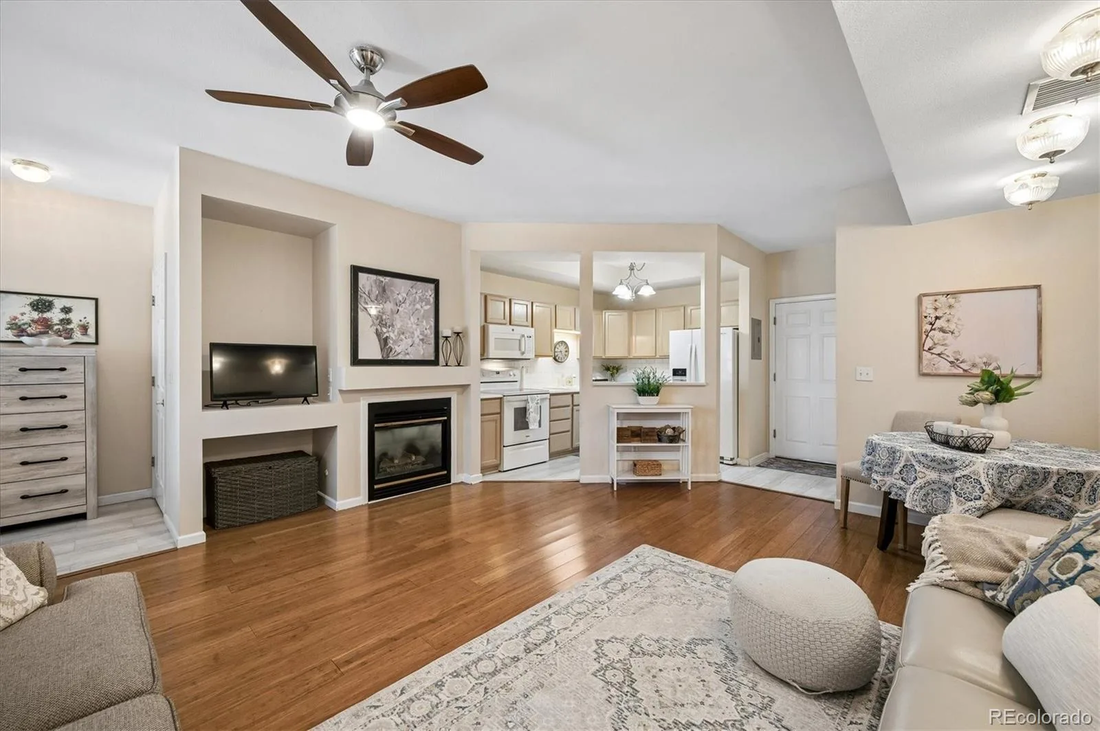 2800 W Centennial Drive #B Littleton CO 80123 | MLS #REC6516293 07062026191612 1600 6