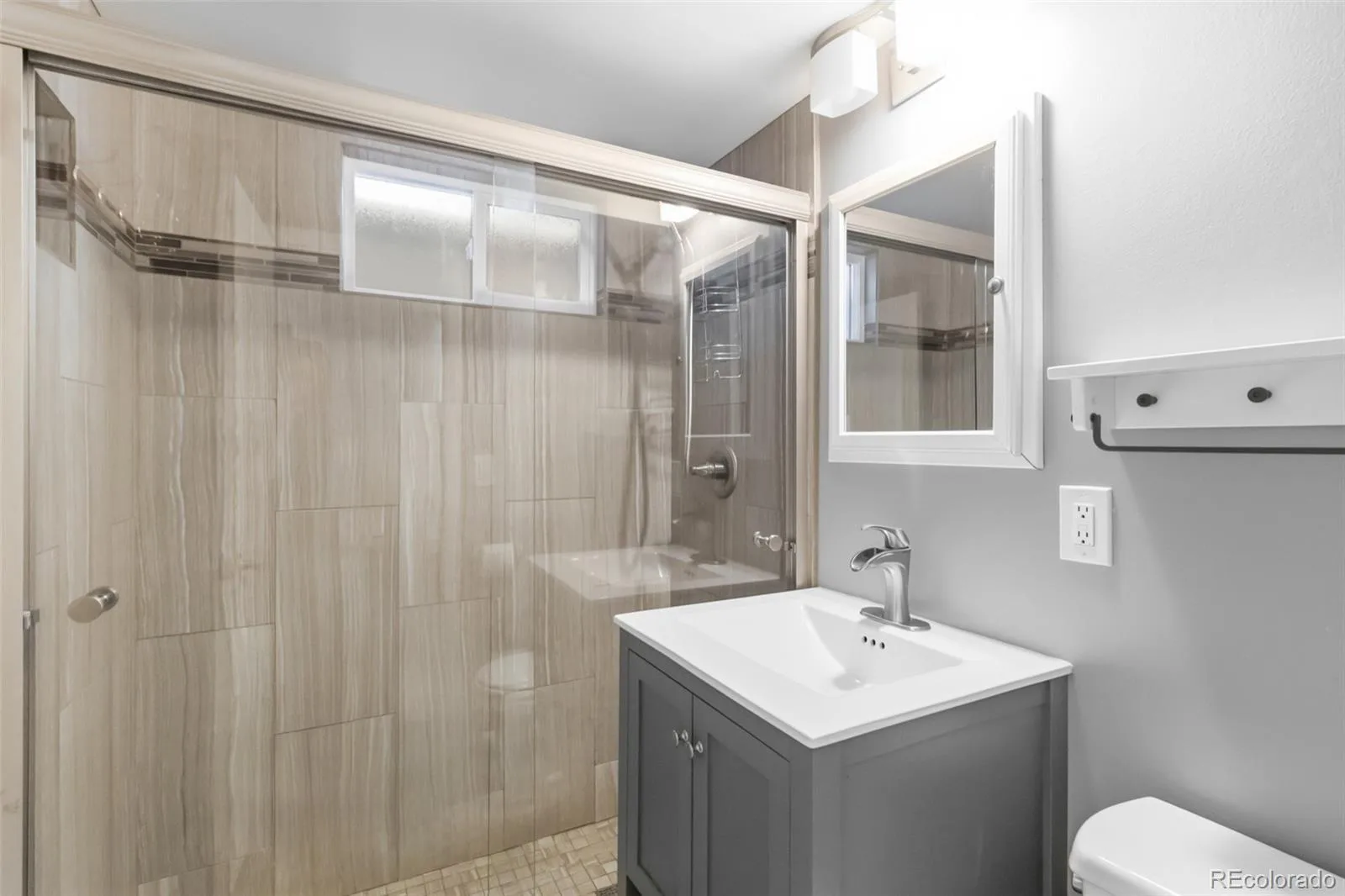 6085 Parfet Street Arvada CO 80004 | MLS #REC6516806 08172026182643 1600 38