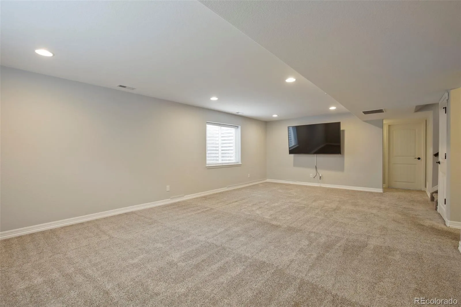 6803 Spruce Street Frederick CO 80530 | MLS #REC6519269 06112026174712 1600 23