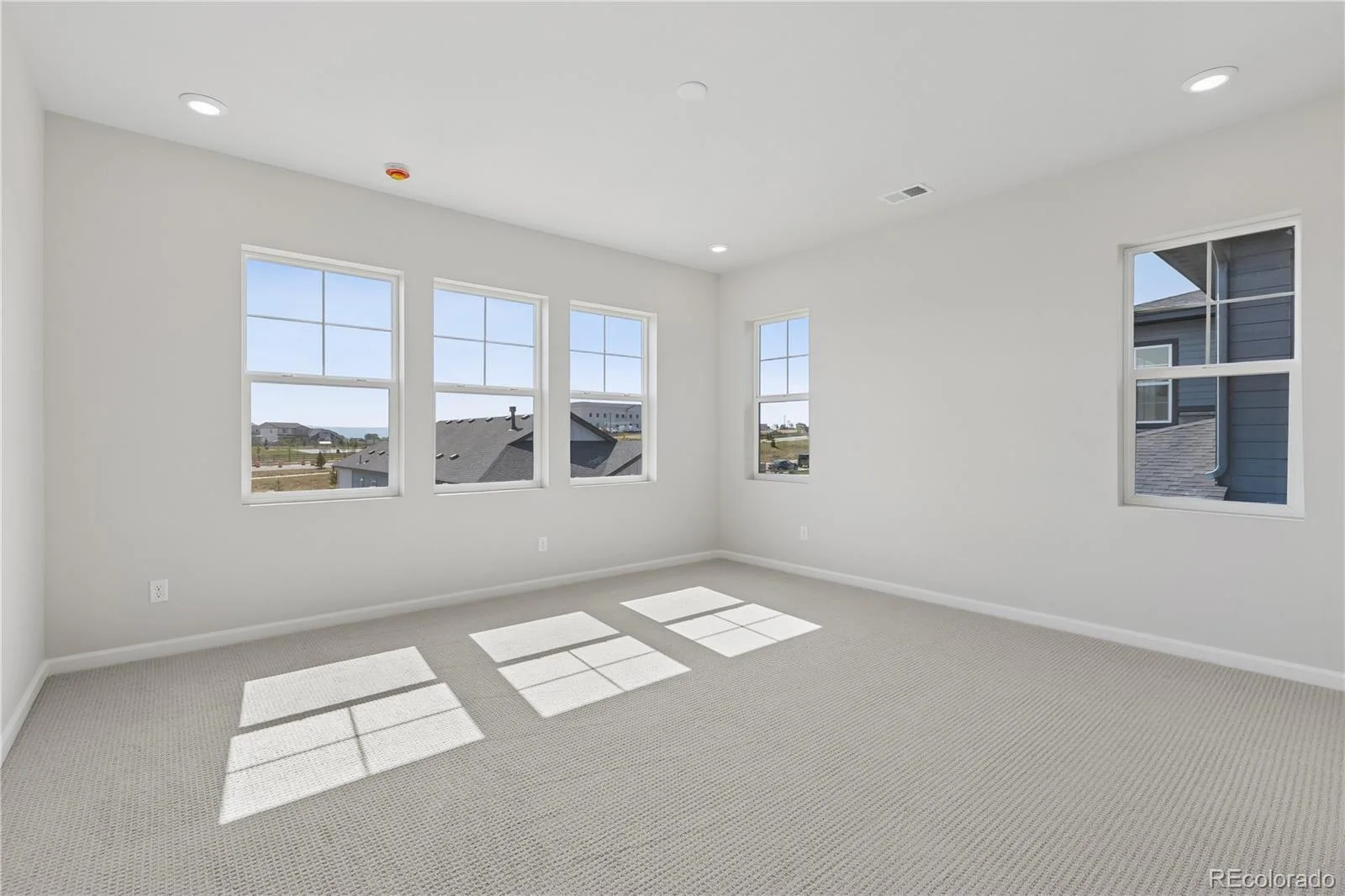 8560 Eckley Street Littleton CO 80125 | MLS #REC6519484 08182026154554 1600 19