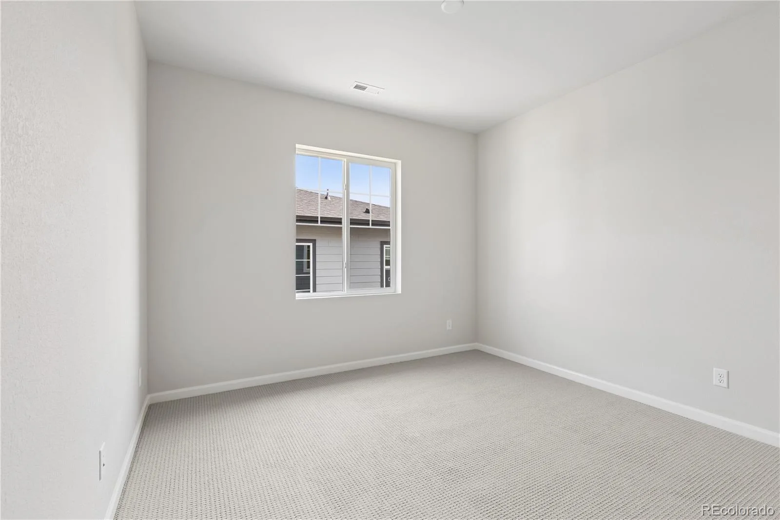 8560 Eckley Street Littleton CO 80125 | MLS #REC6519484 08182026154554 1600 29