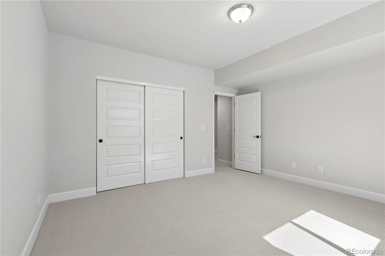 8560 Eckley Street Littleton CO 80125 | MLS #REC6519484 08182026154554 1600 45